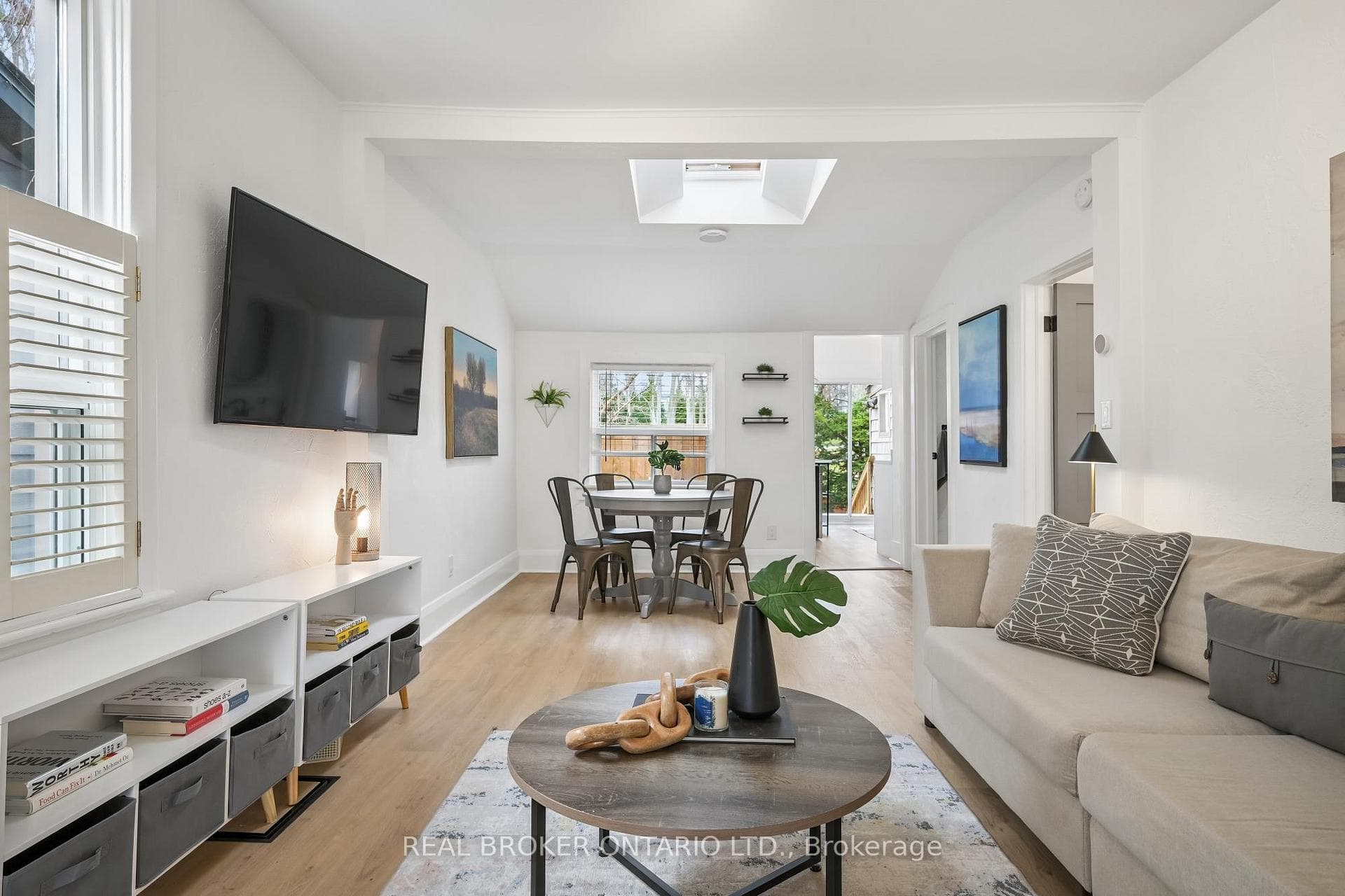 60 Haig Avenue photo 1
