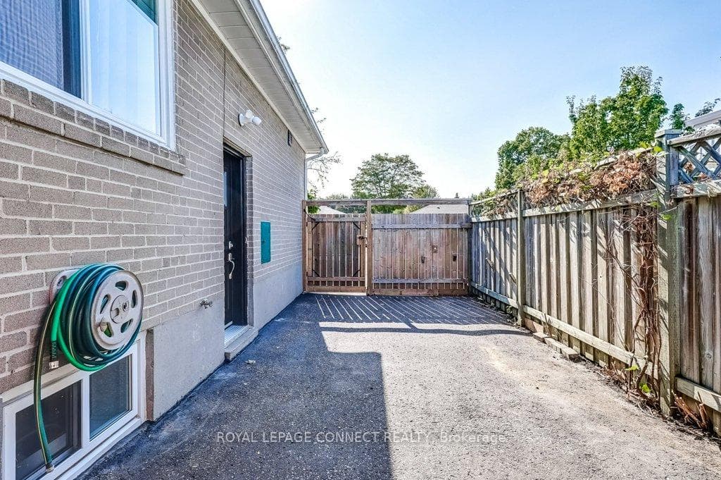 33 Tulloch Drive photo 39