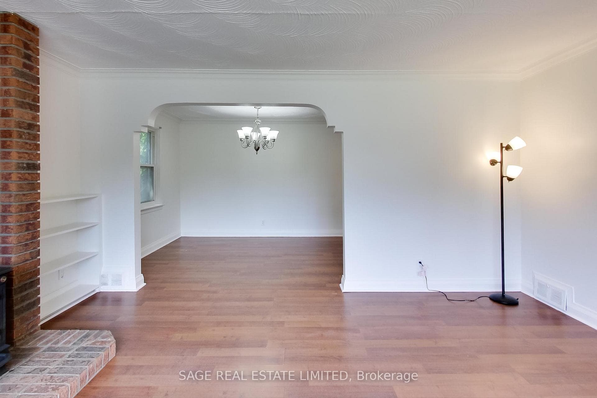 72 Burncrest Drive Unit Main photo 5