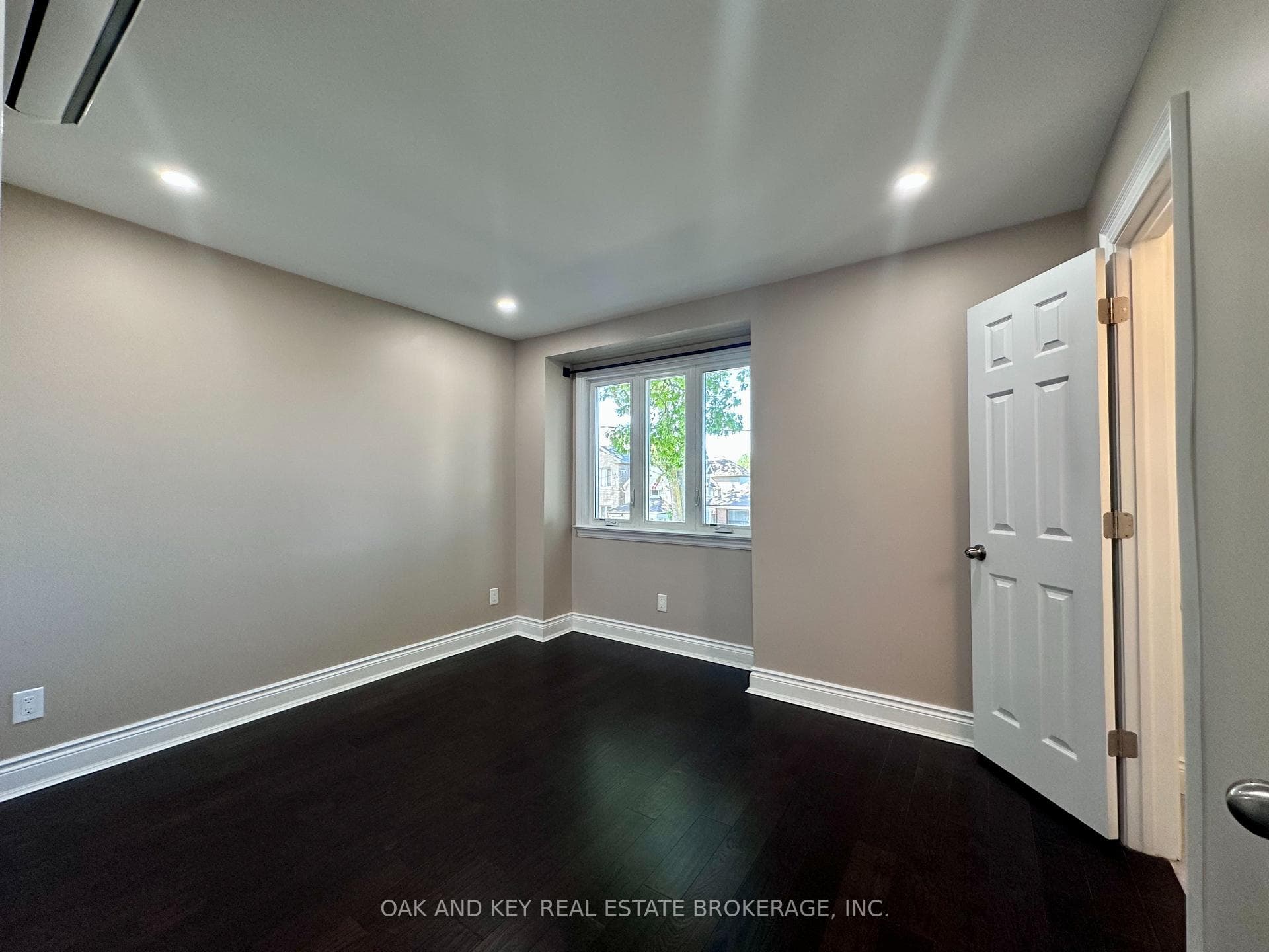 6 Lapp Street Unit UPPER photo 18