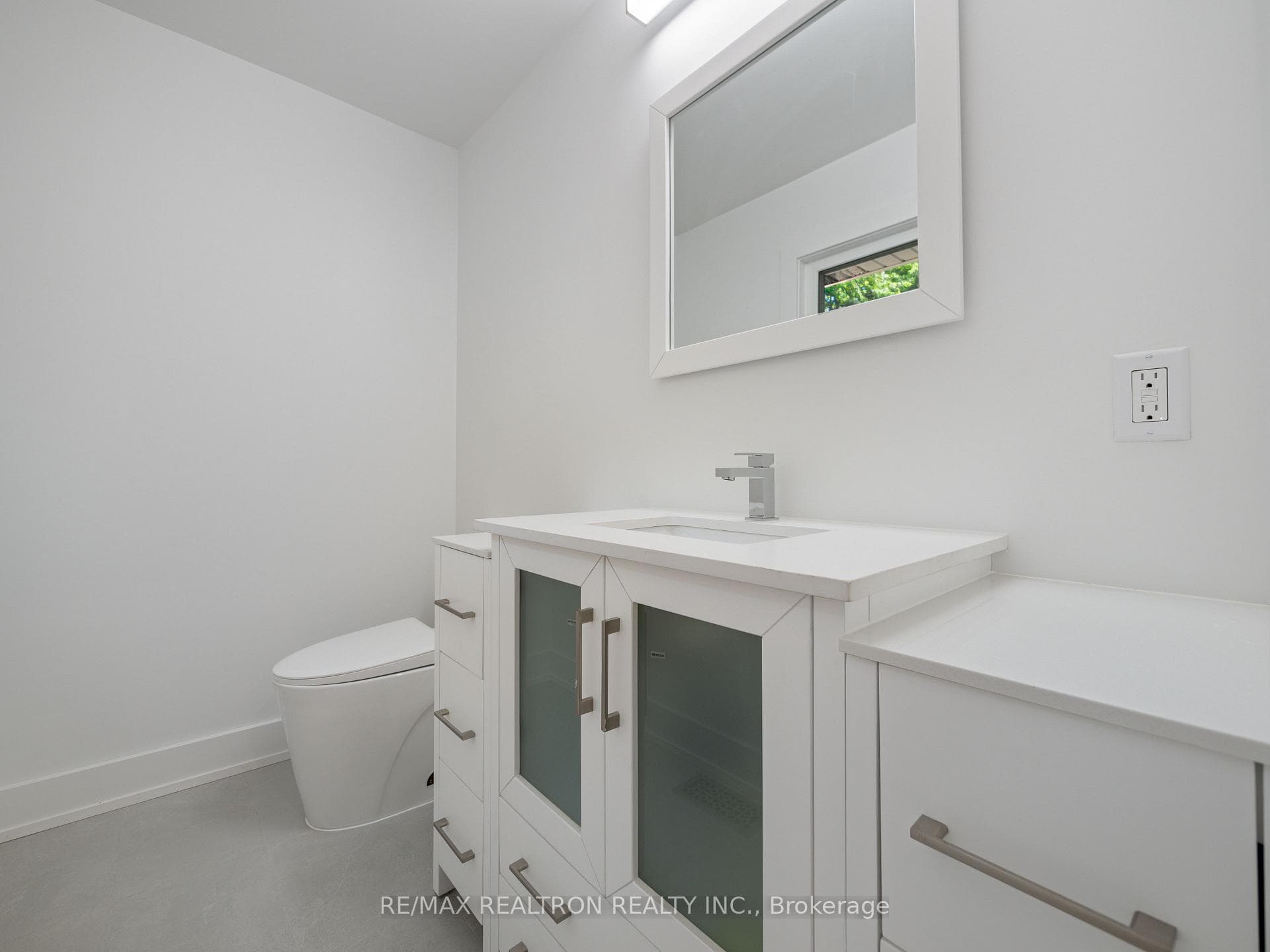 289 Irene Drive photo 20