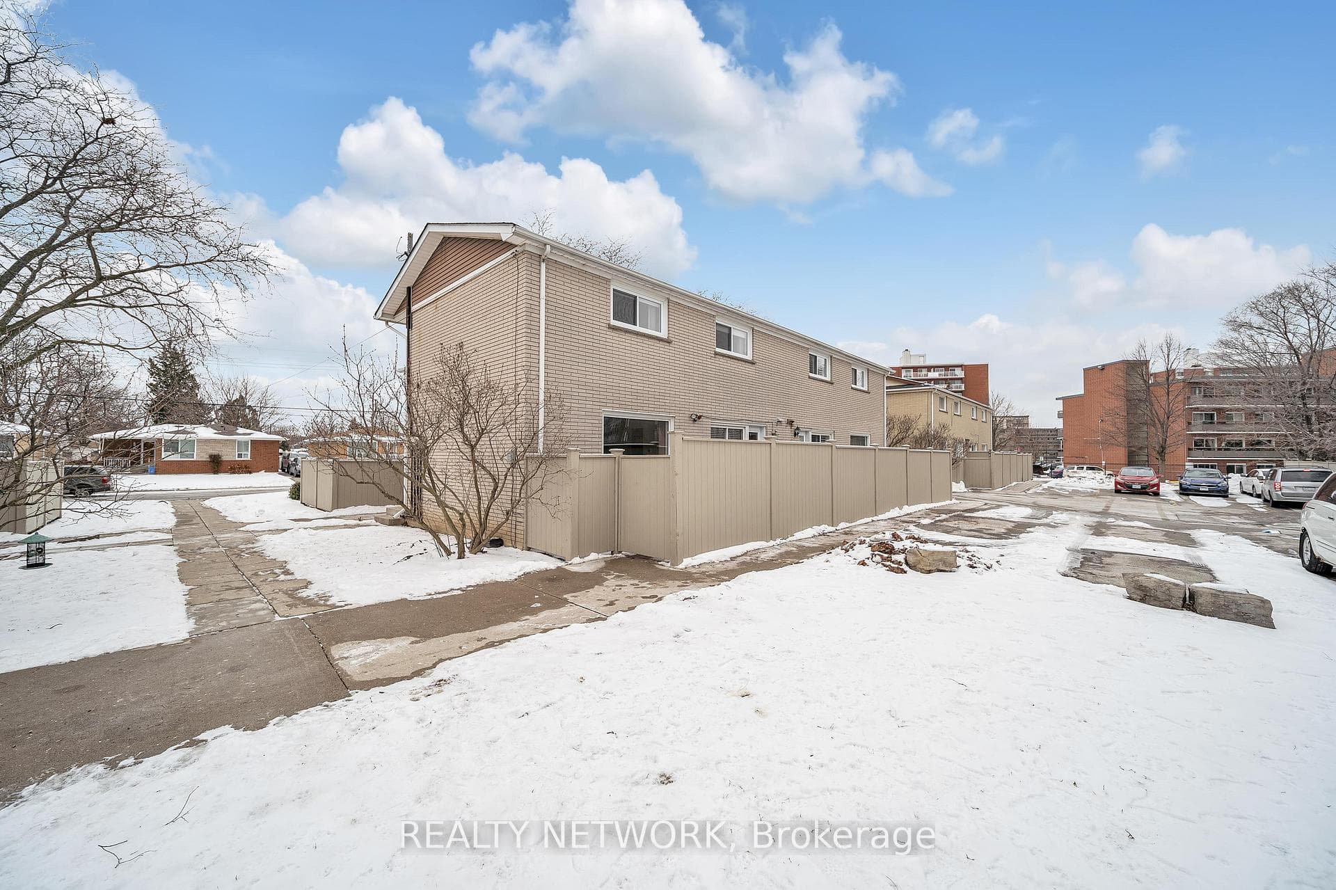 31 Woodman Drive photo 35