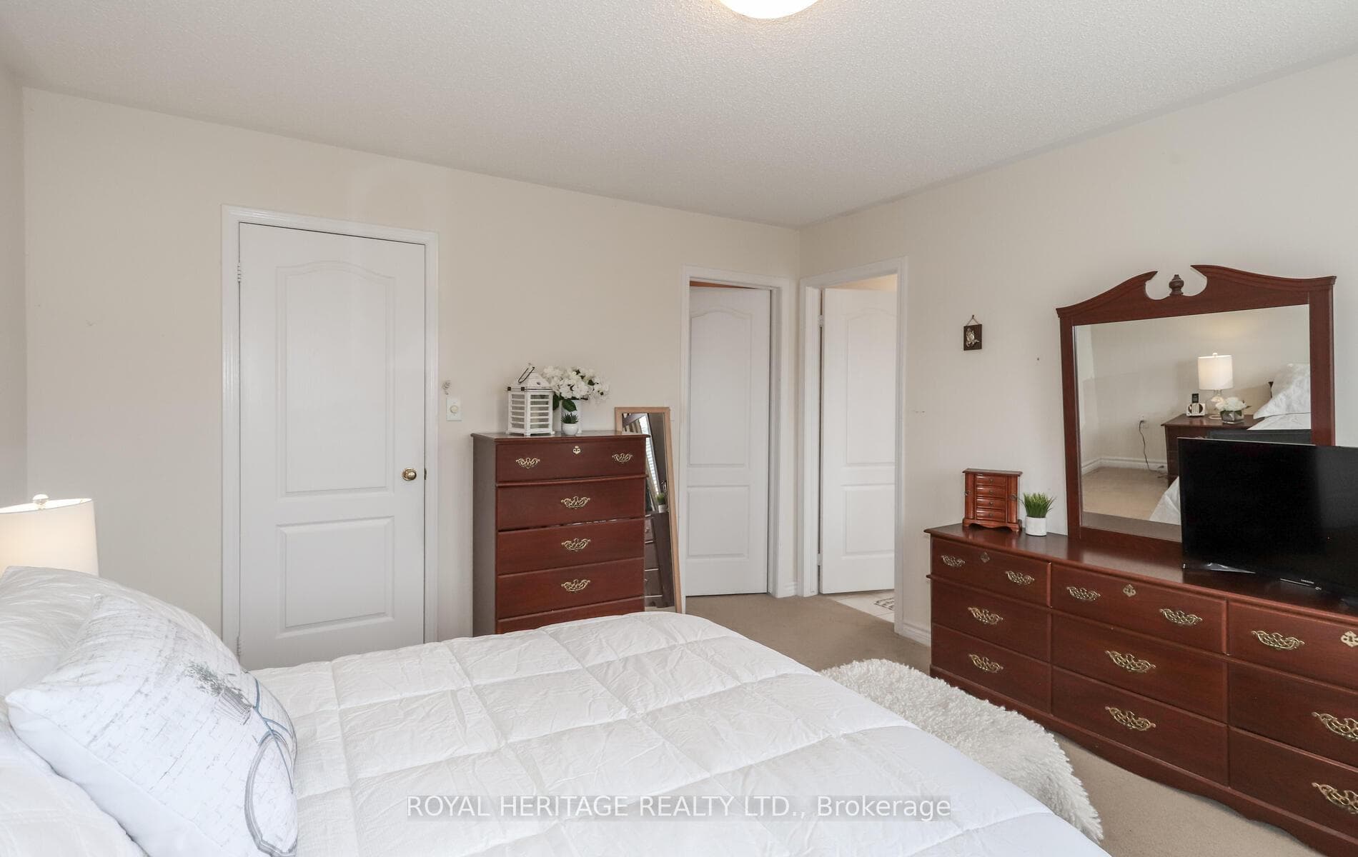 Walk in to your luxury ensuite
