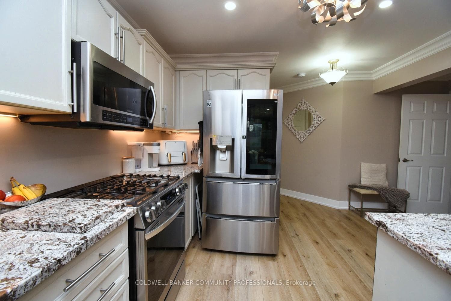 159 Thames Way photo 19
