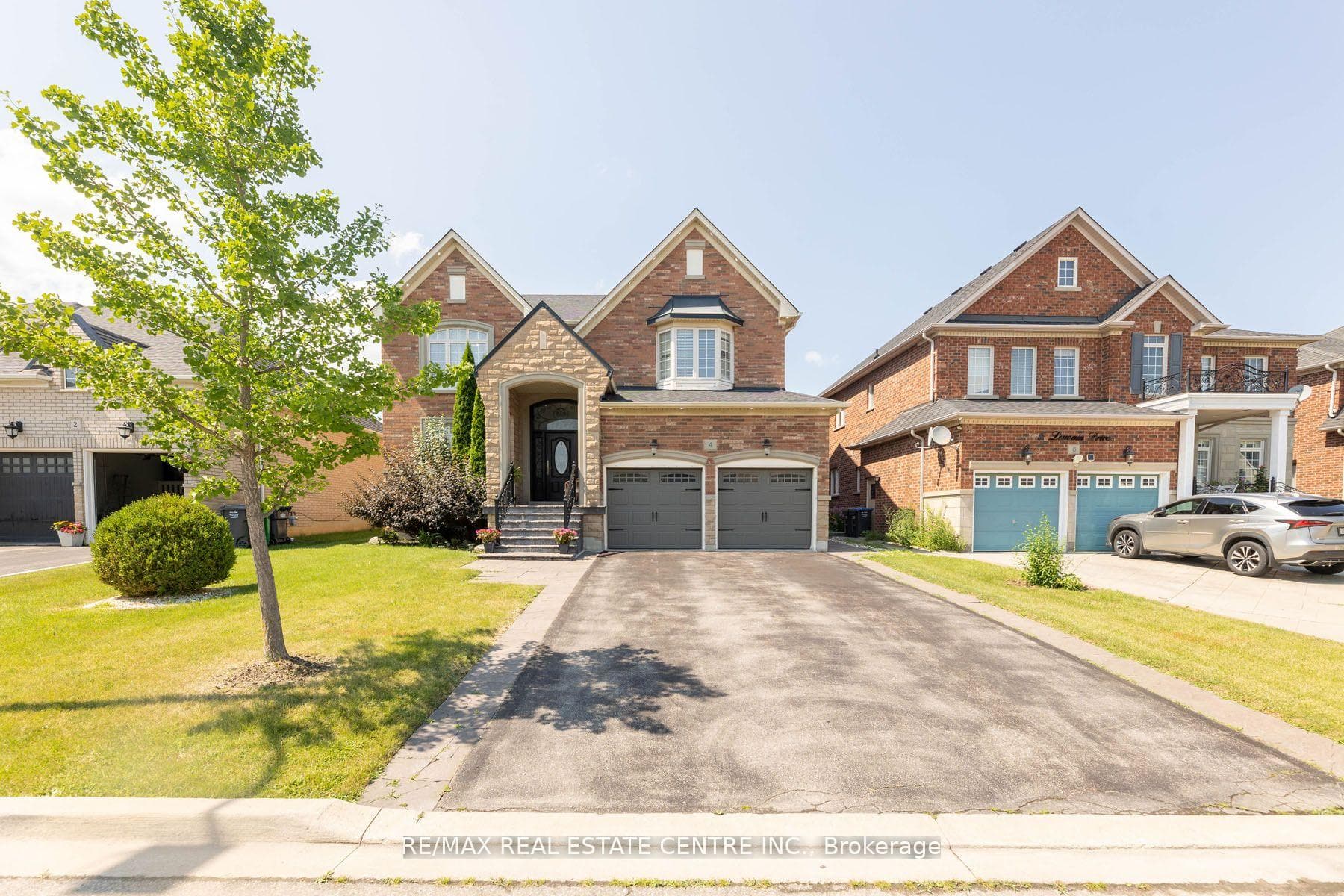 4 Louvain Drive photo 1