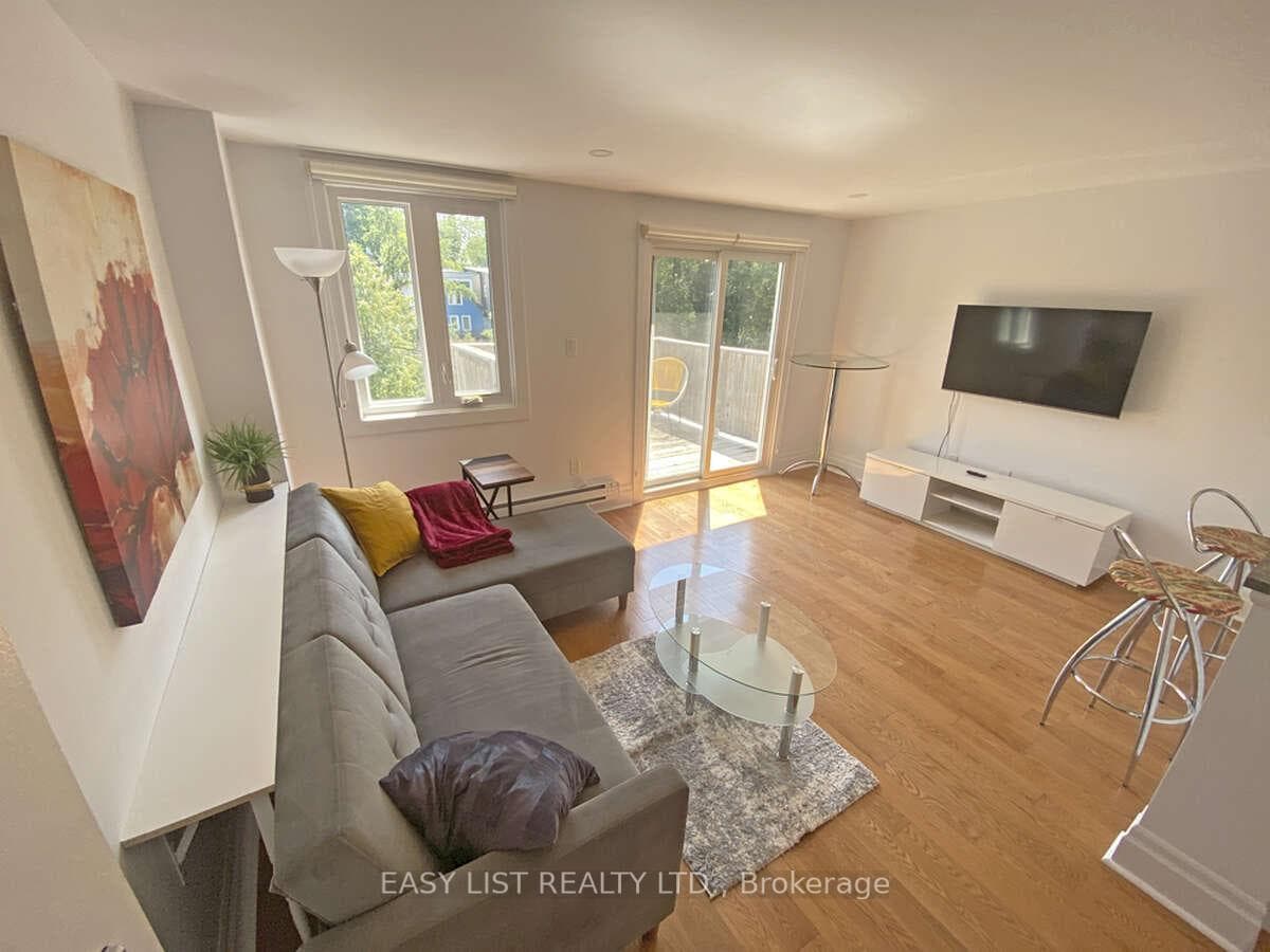 5 Garnock Avenue Unit 3 photo 2