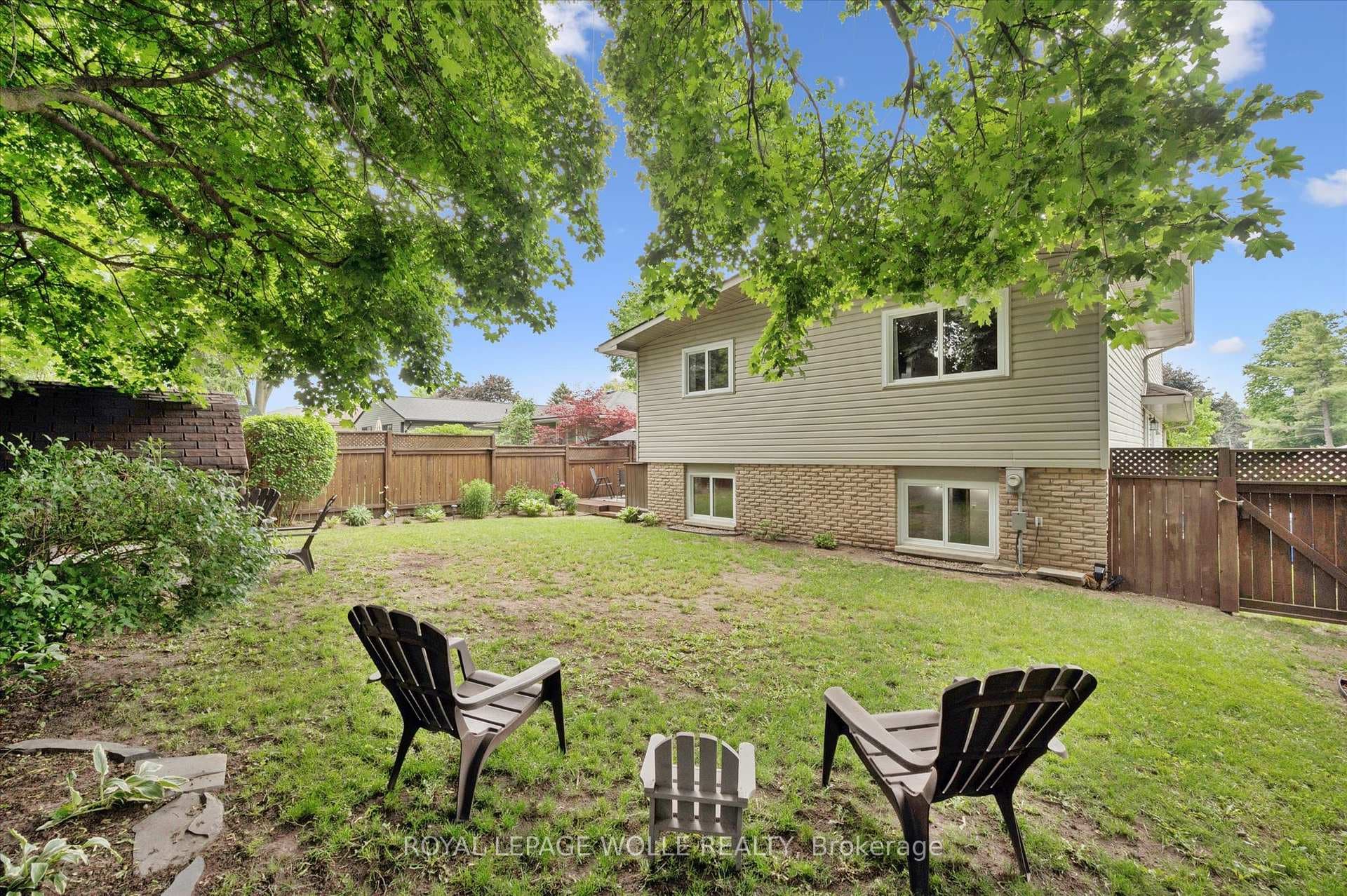 74 Calmcrest Drive photo 37