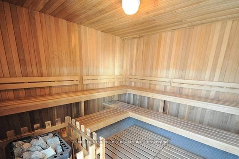 410 Queens Quay Unit 1106 photo 13
