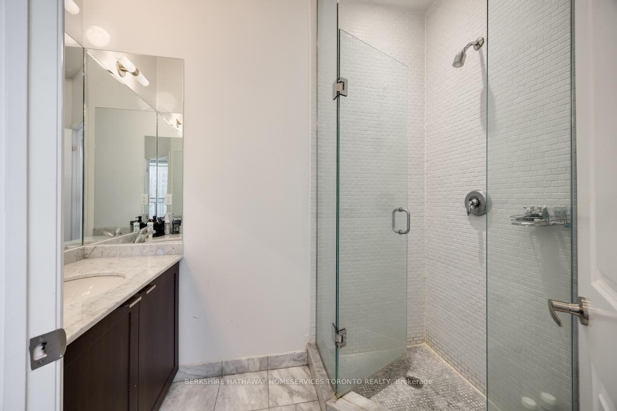 35 Hayden Street Unit 1702 photo 20