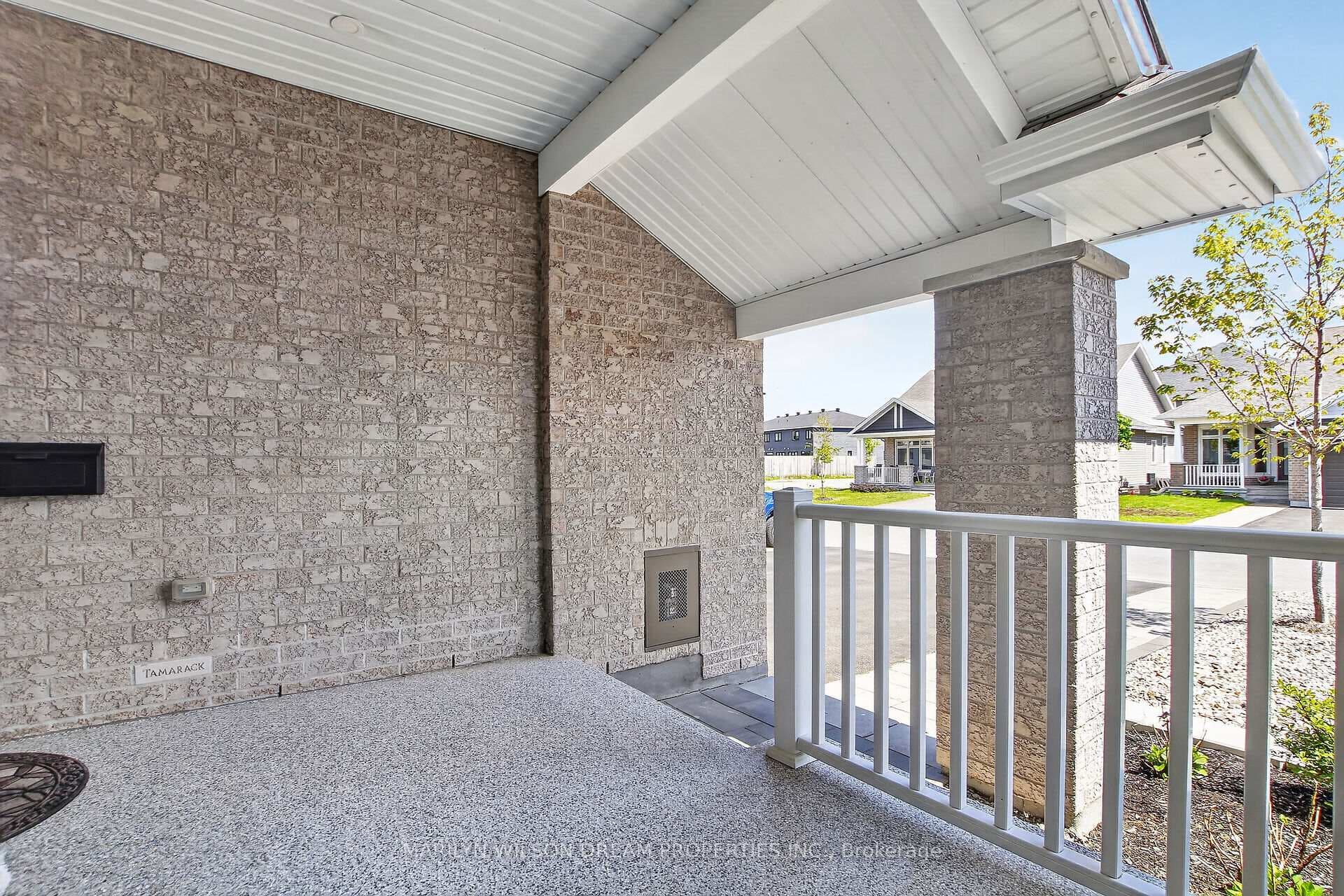 203 Maygrass Way photo 4