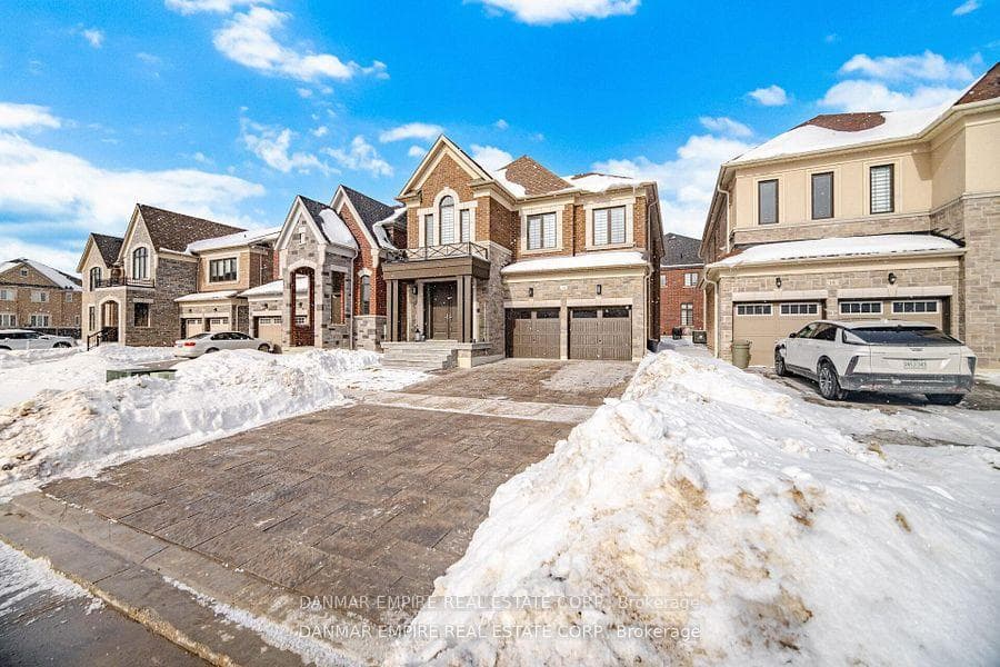 14 Woodgate Pines Drive photo 2