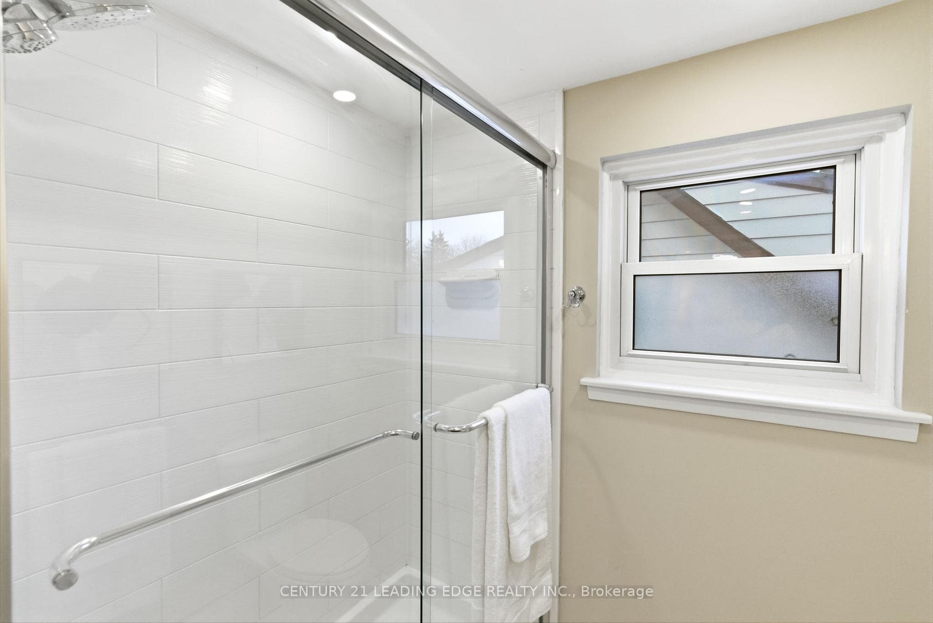 486 Crestwood Drive photo 29