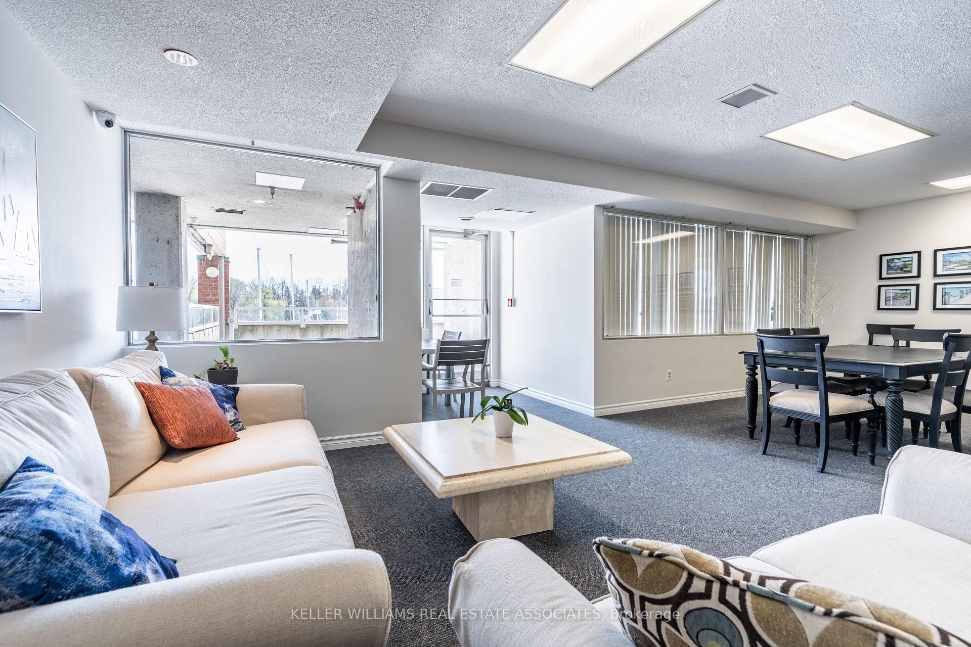 100 Bronte Road Unit 222 photo 47