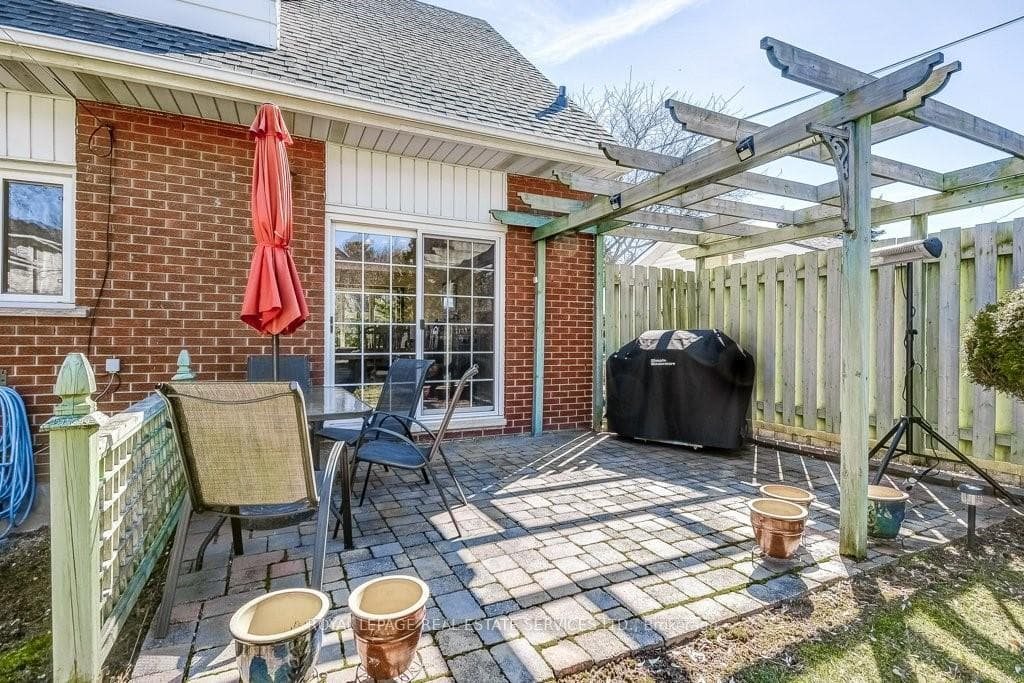2453 Applewood Drive photo 33