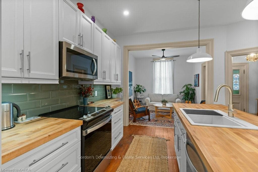 151 MONTREAL Street photo 14