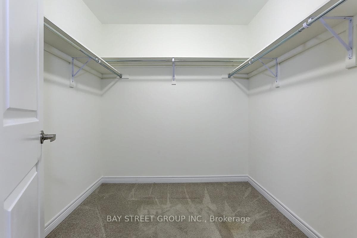48 Badgerow Way photo 28