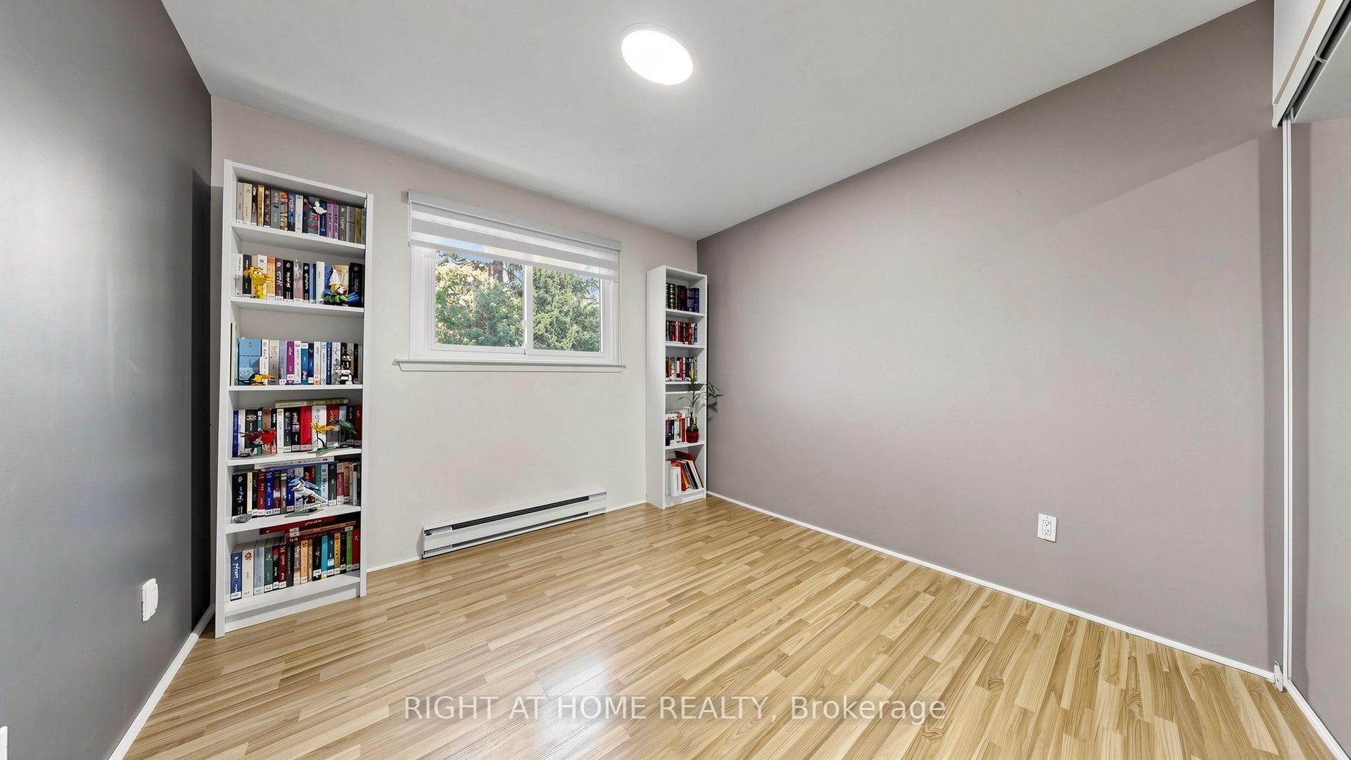 4 Harper Way photo 21