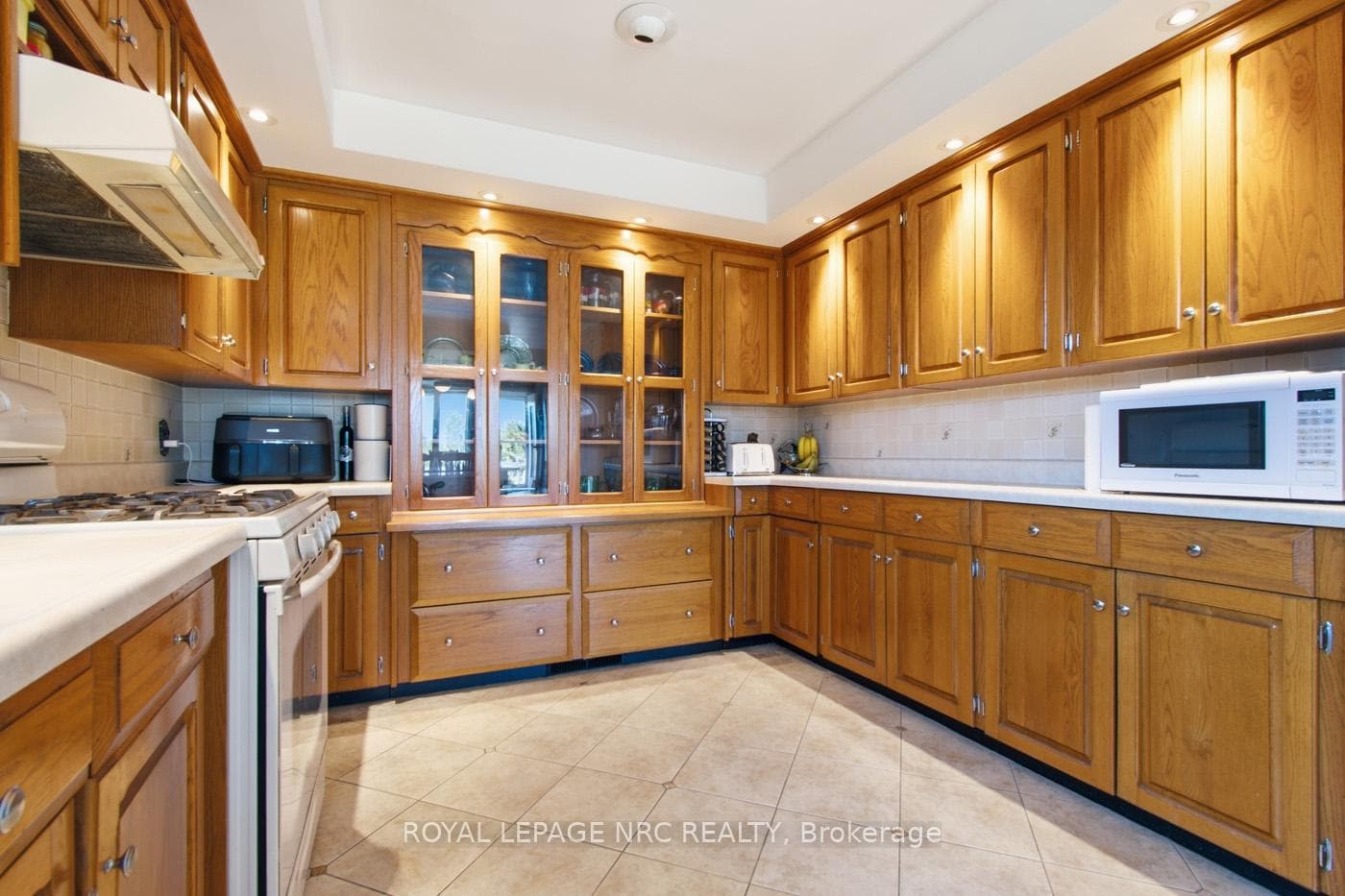 1750 York Road photo 9