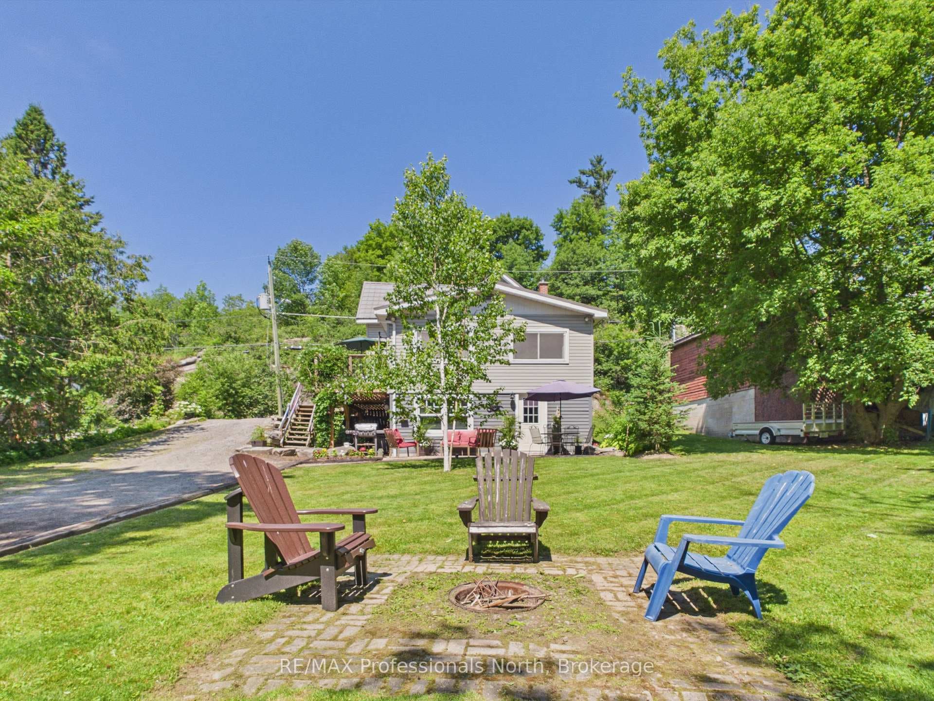 36 EDWARD Street photo 45