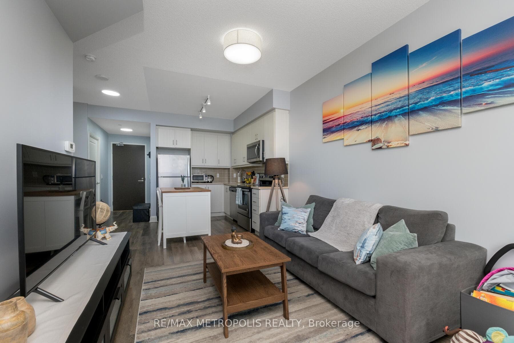 15 Zorra Street Unit 503 photo 10