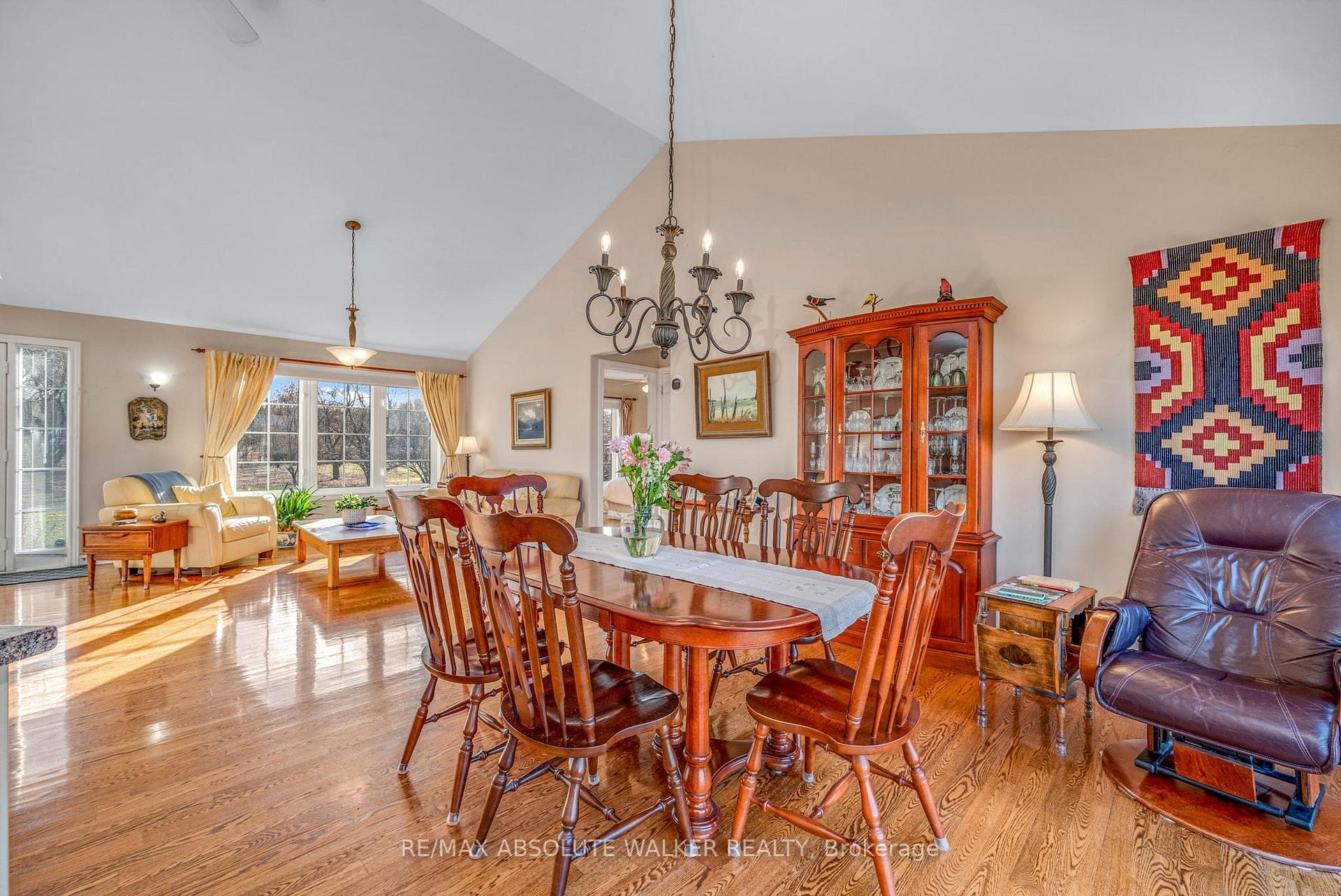 3779 Mcteer Road photo 11