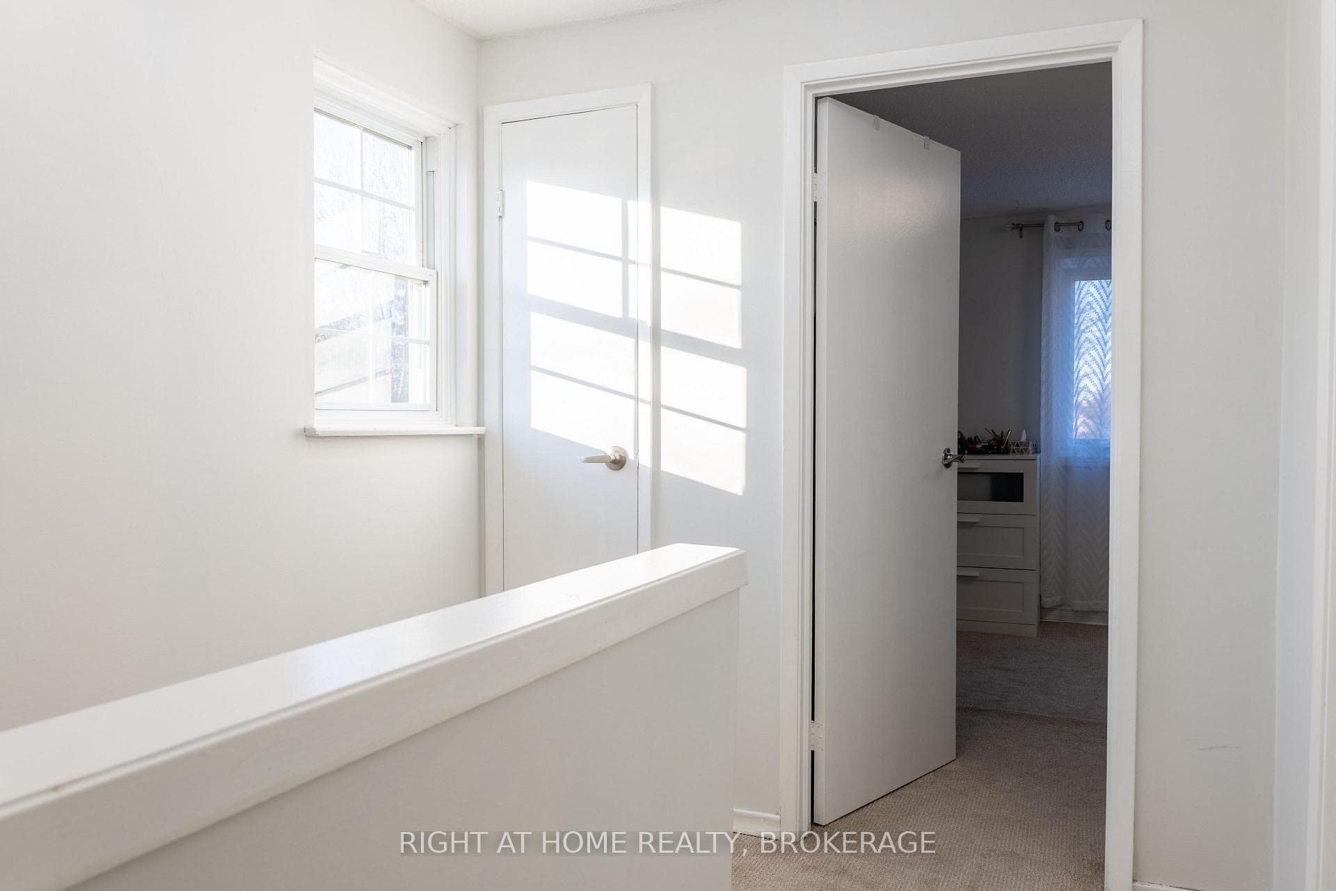 2377 Holyhead Drive photo 8