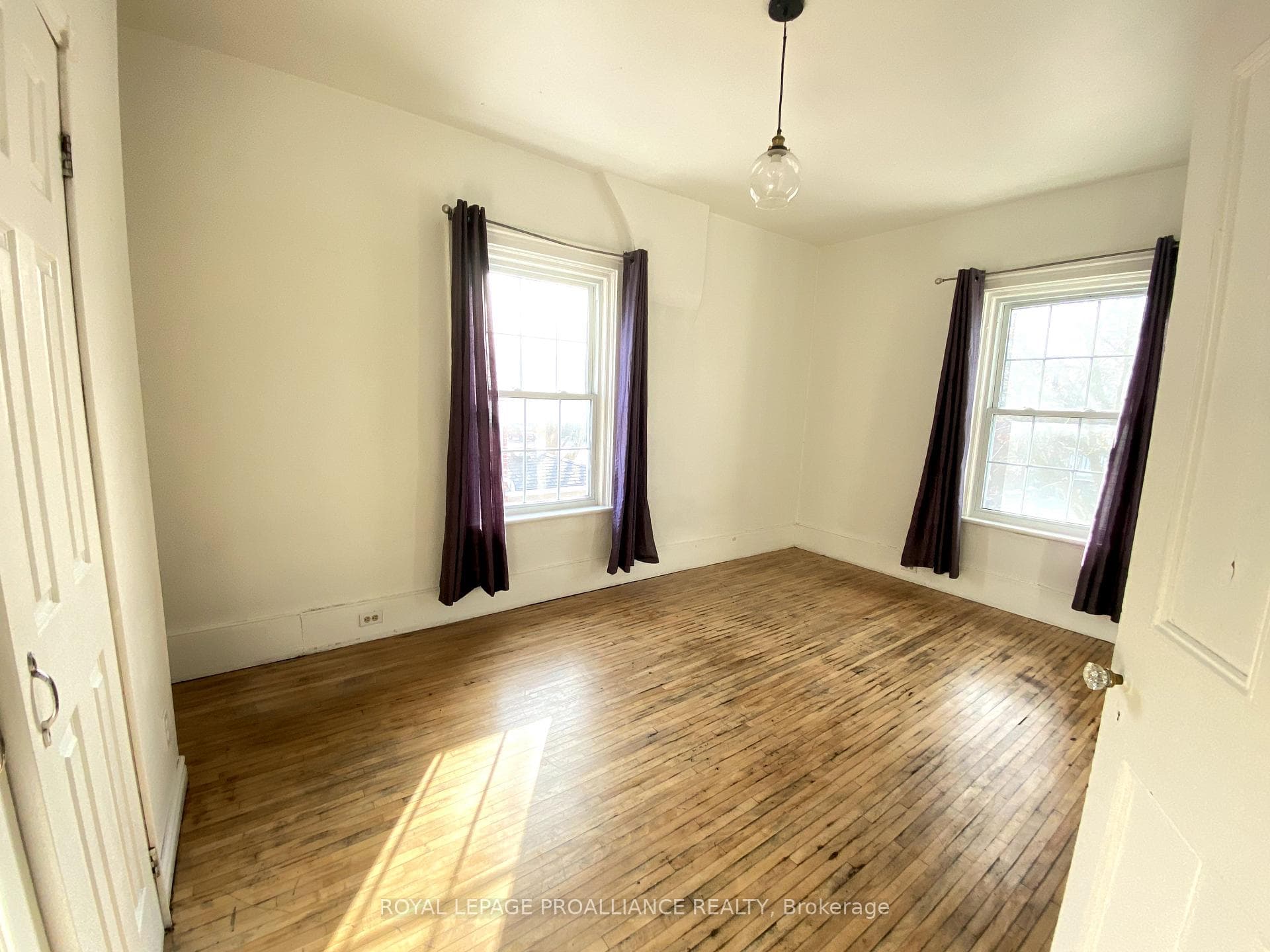 273 Ann Street photo 11