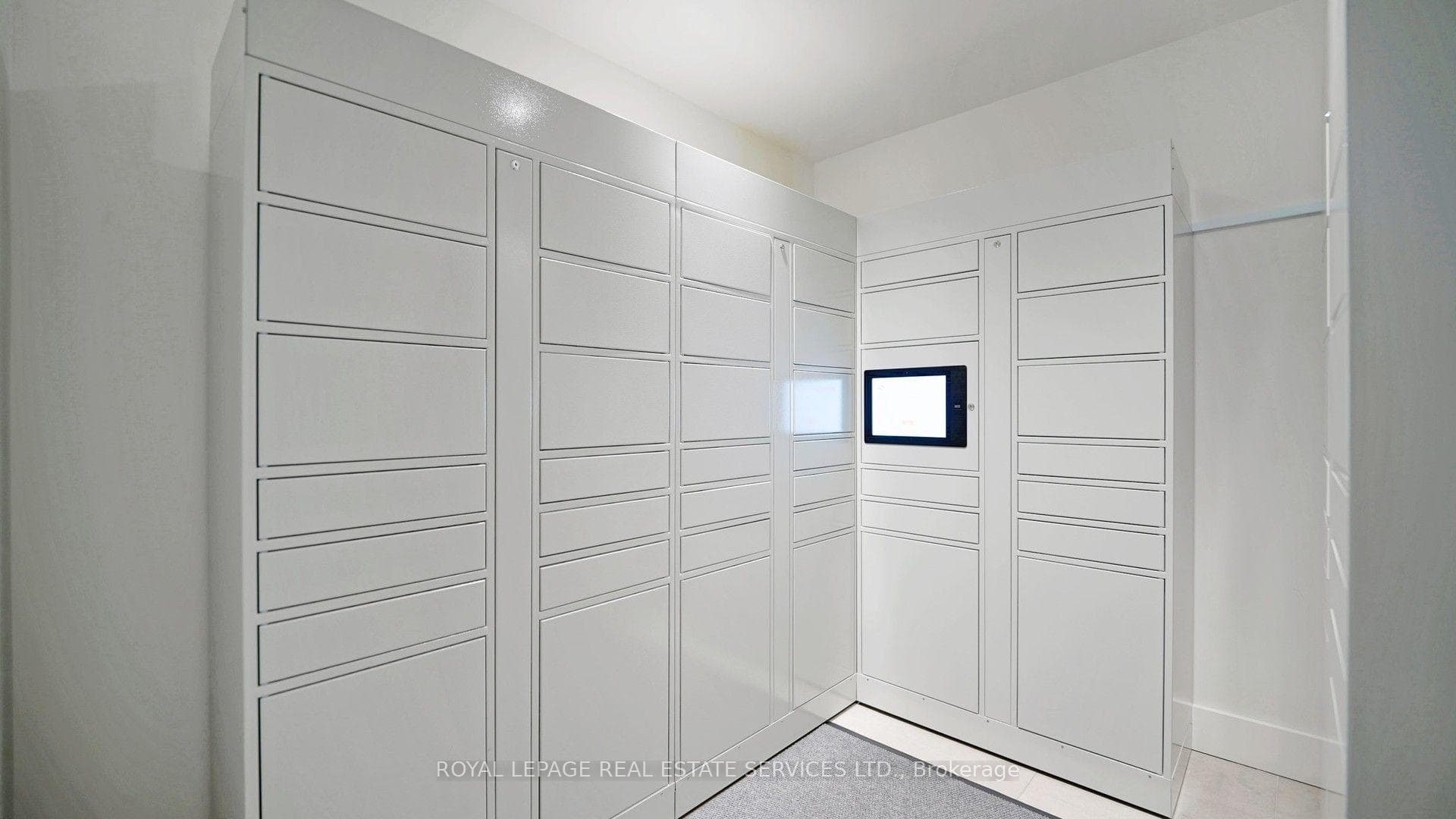 8868 Yonge Street Unit 1107E photo 6