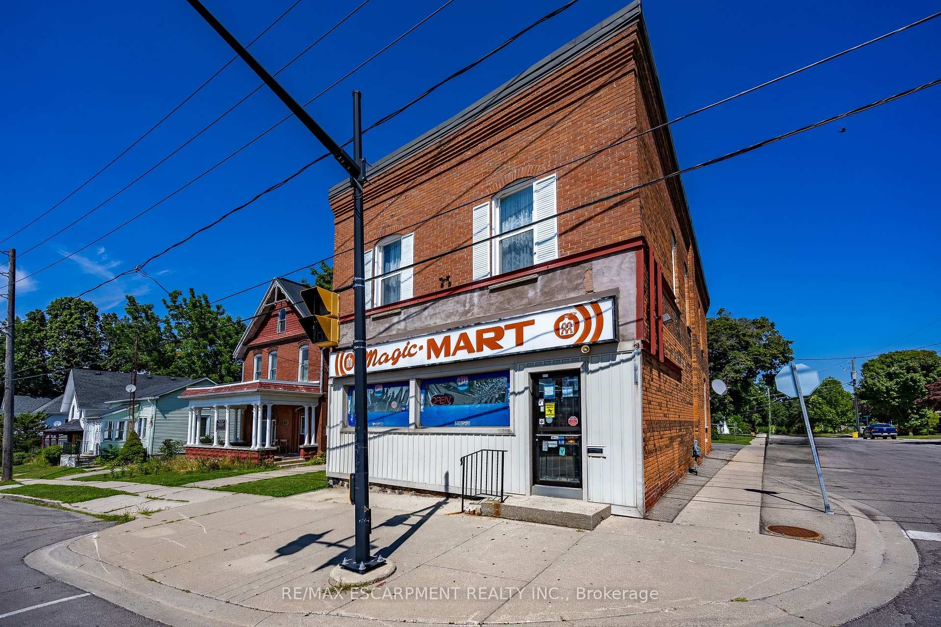 57 Main Street photo 2