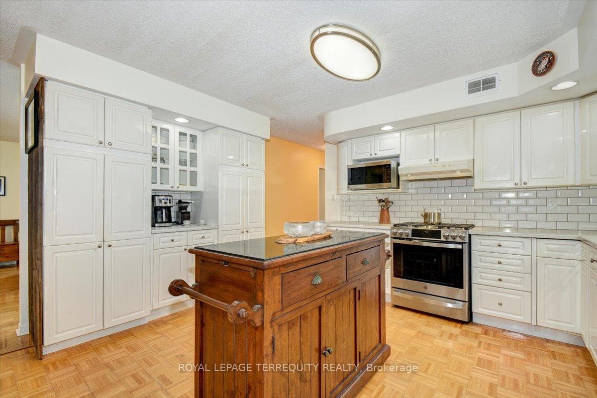 32 Percy Street photo 9