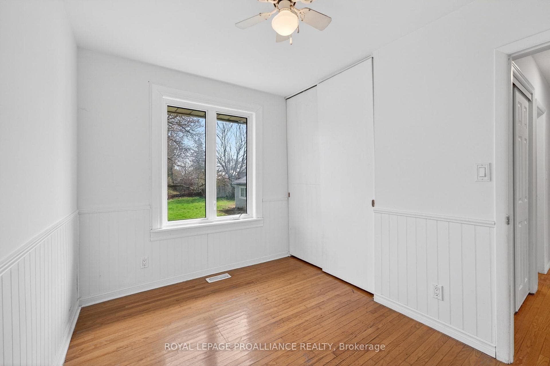 521 Sidney Street photo 22