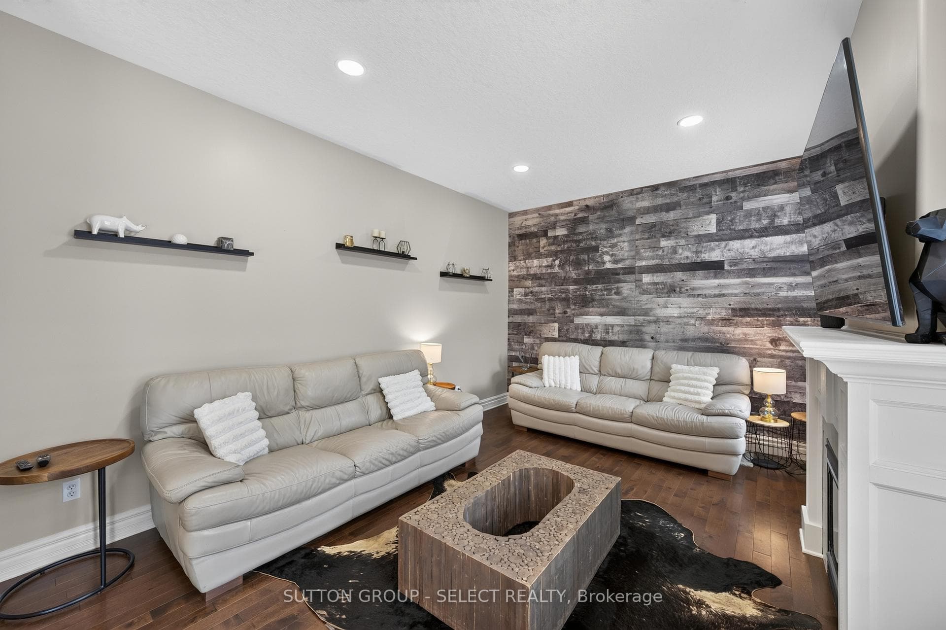 1388 Kains Woods Terrace photo 12