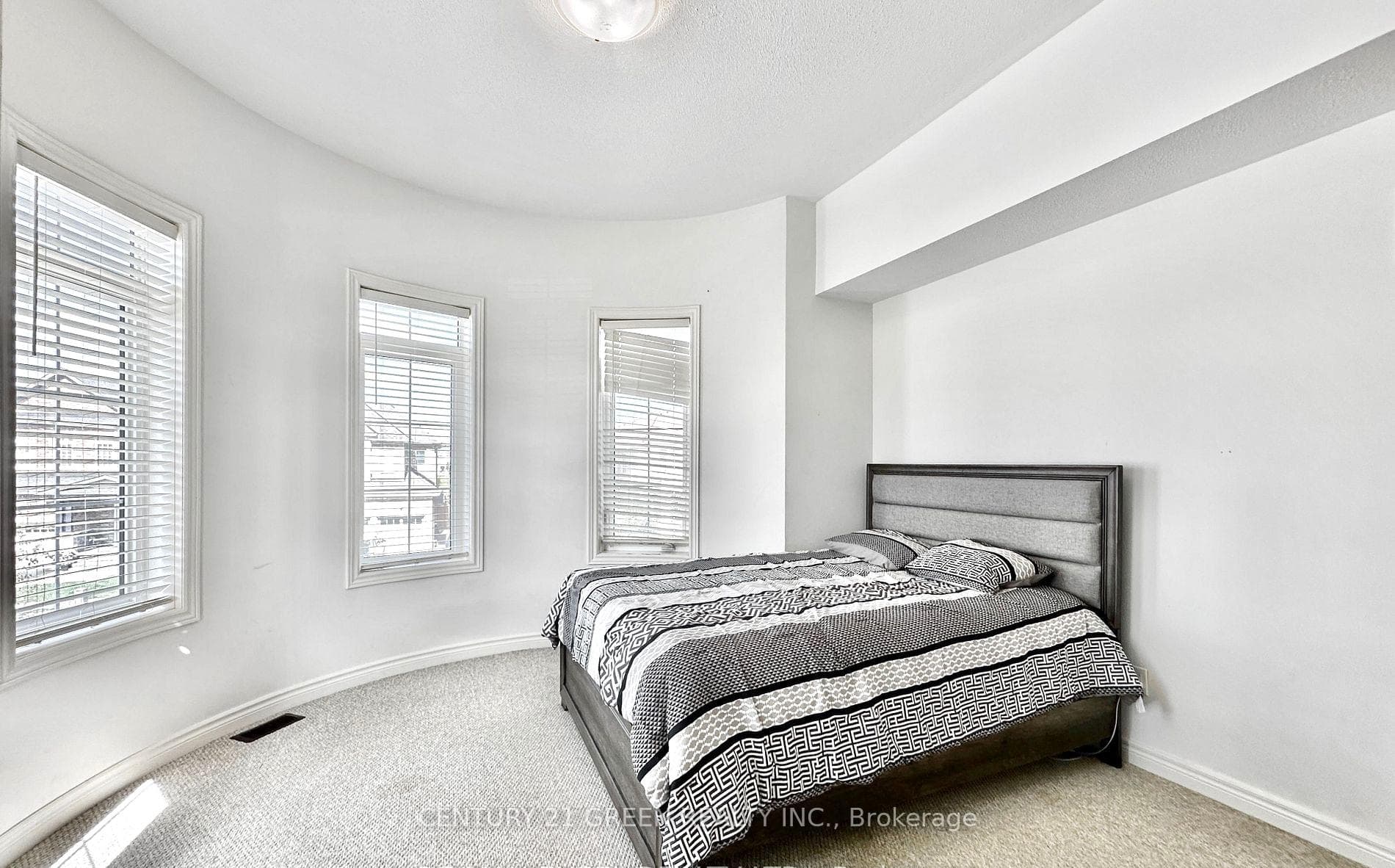 21 Tupling Street photo 25