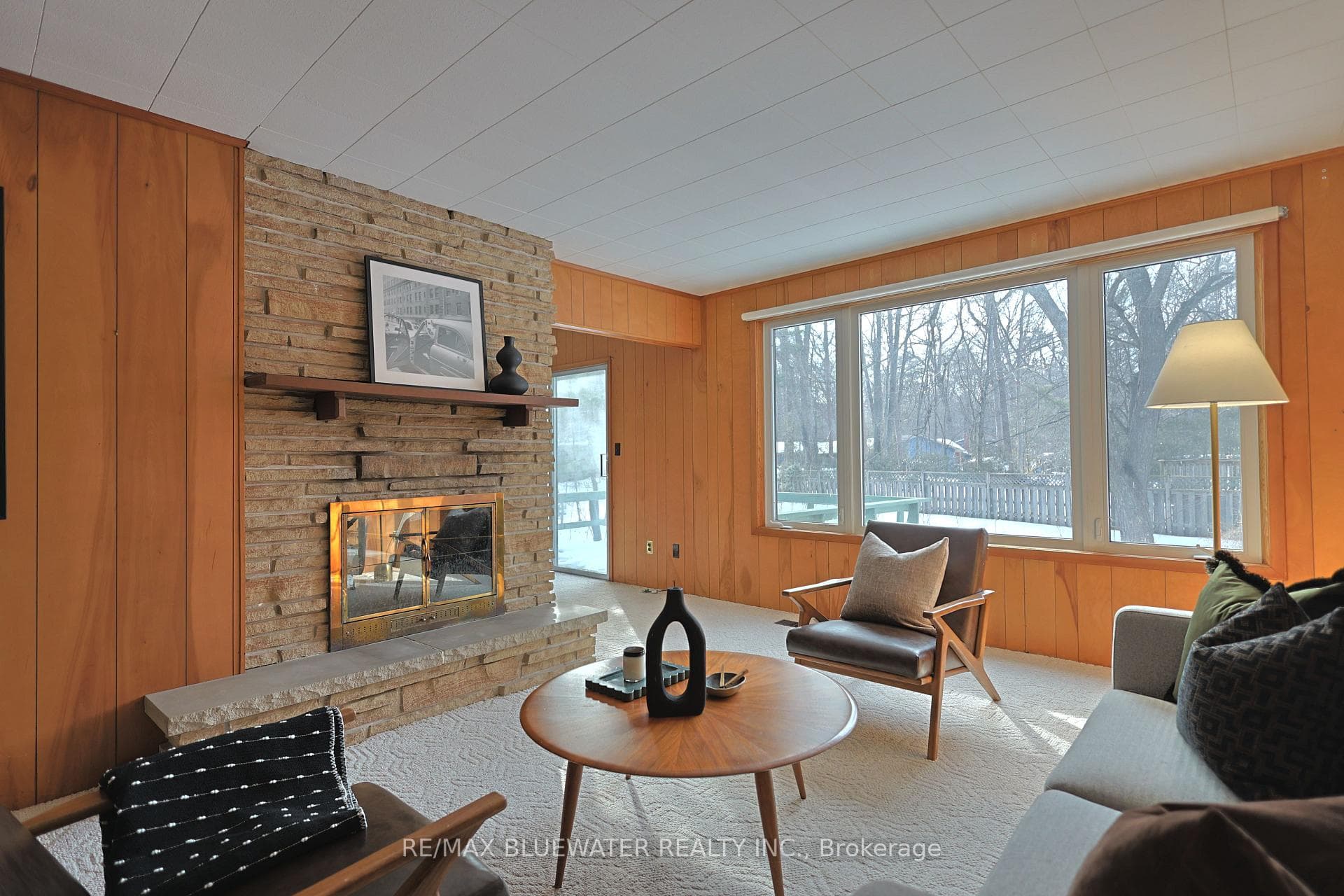 10318 Riverside Drive photo 4