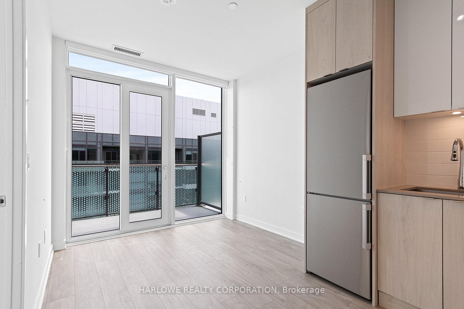 135 Lower Sherbourne Street Unit PH3018 photo 4