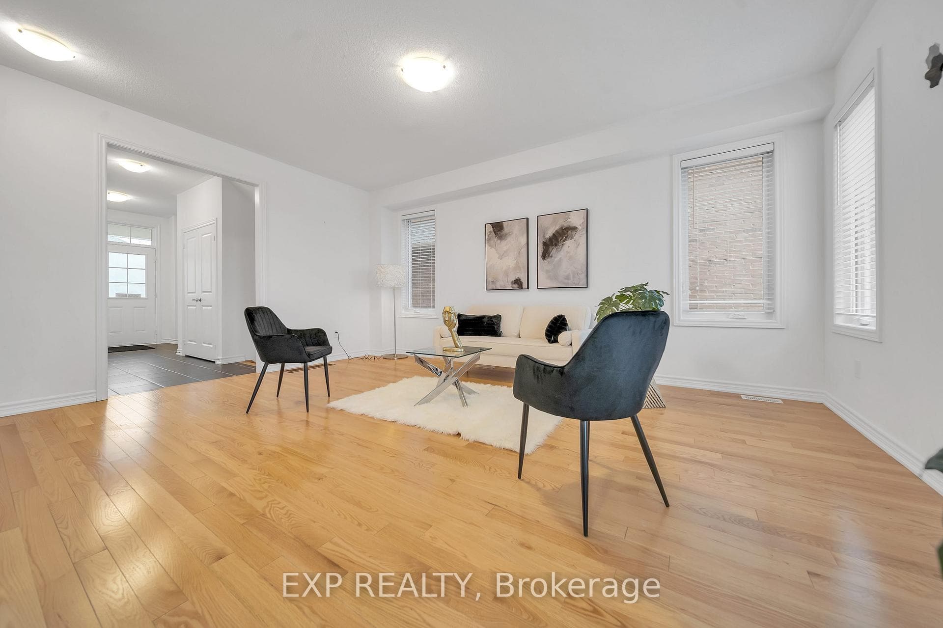 32 Mackenzie Street photo 12
