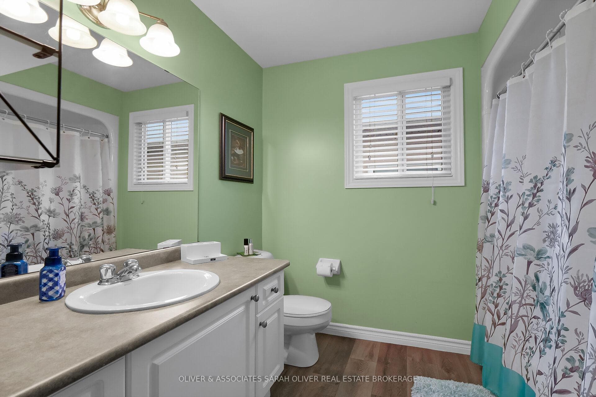 Second floor Bathroom