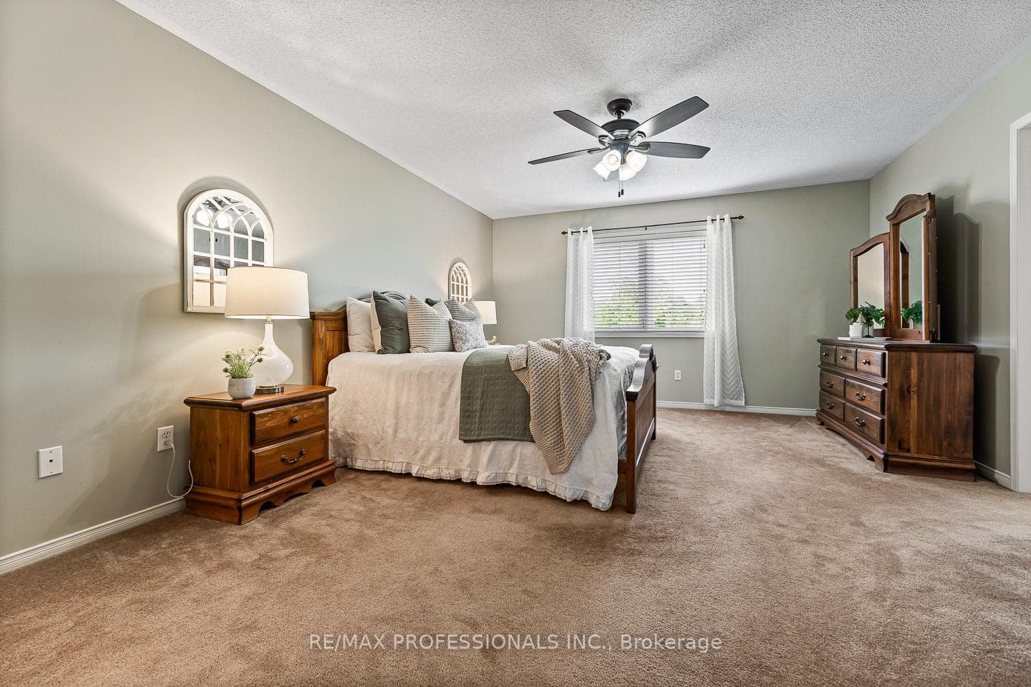 45 Silvervalley Drive photo 23