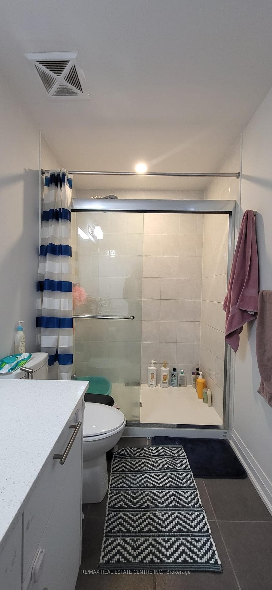 75 Attmar Drive Unit 142 photo 14