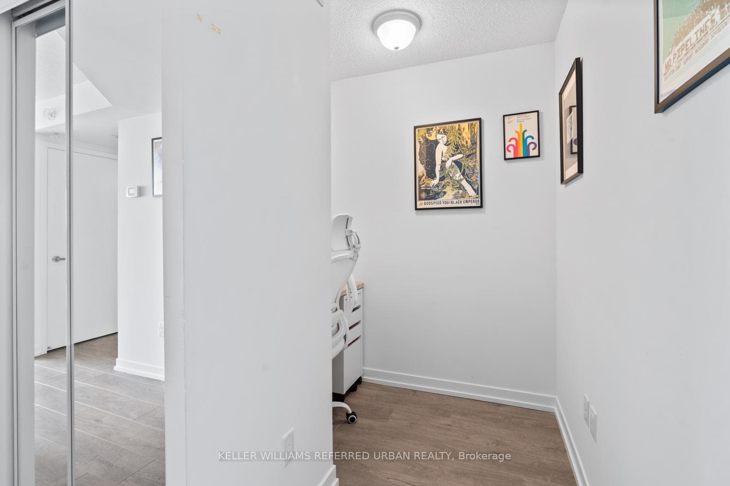 1420 Dupont Street Unit 811 photo 18