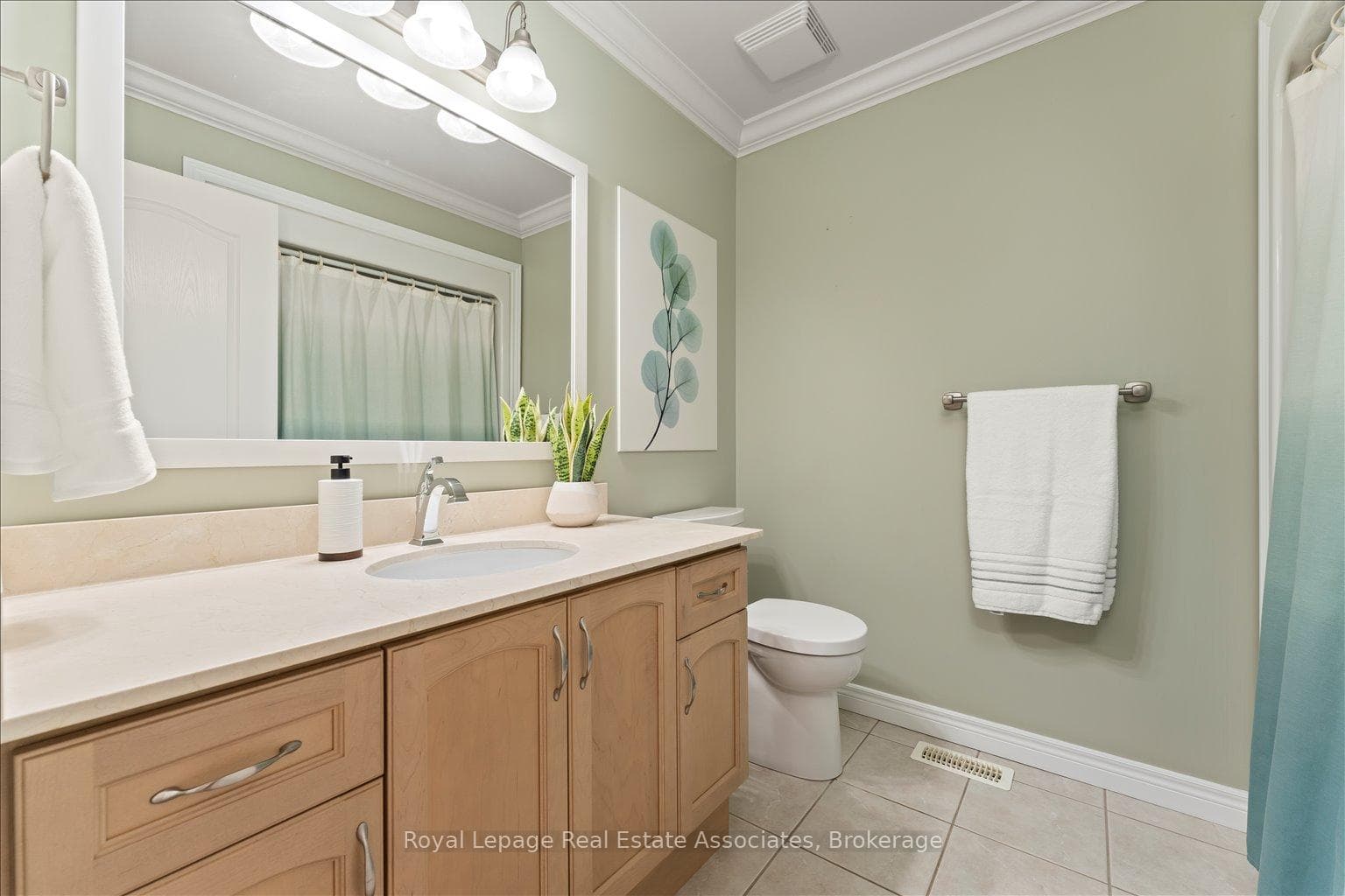 2125 Itabashi Way Unit 117 photo 31