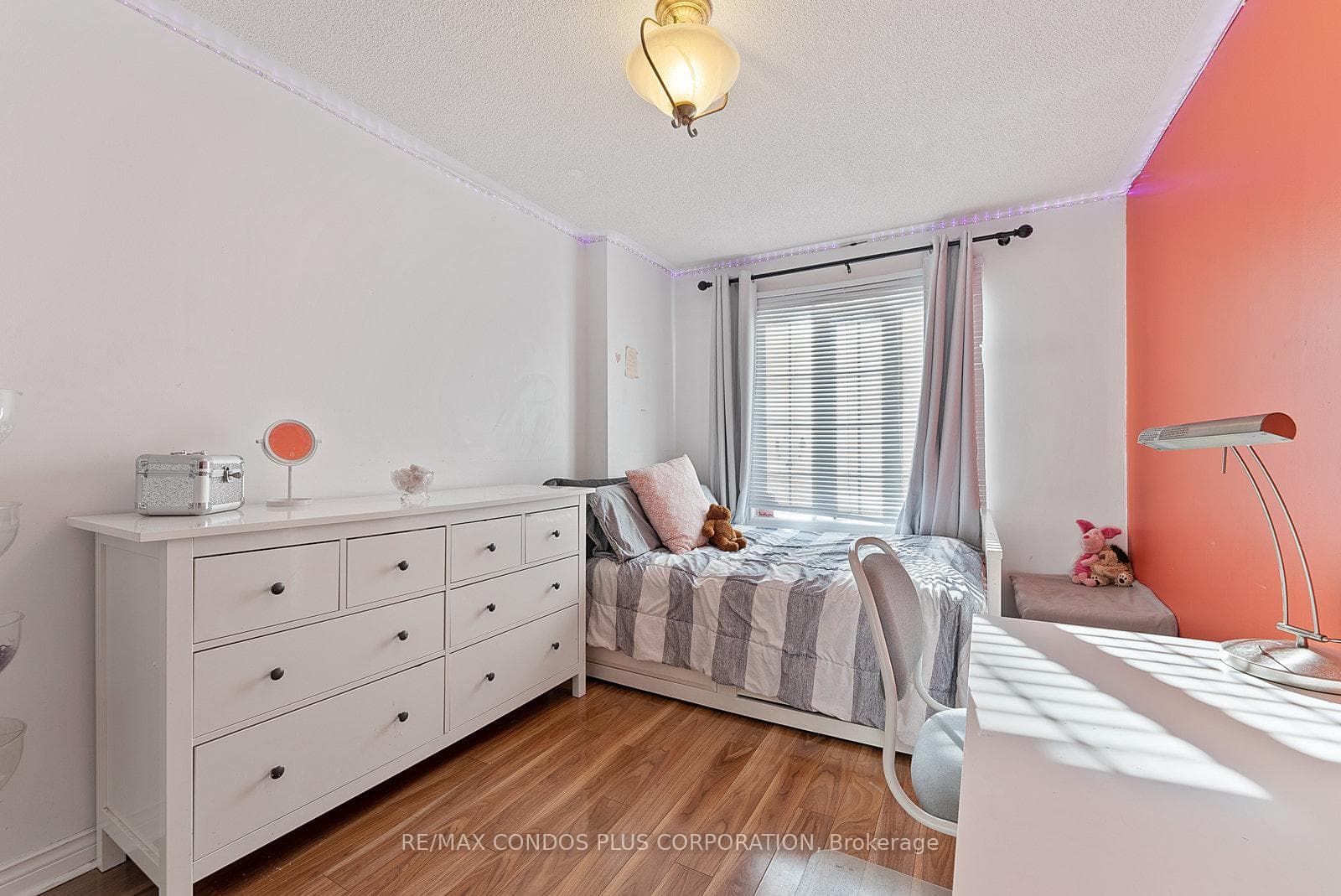 66 Lax Avenue photo 24