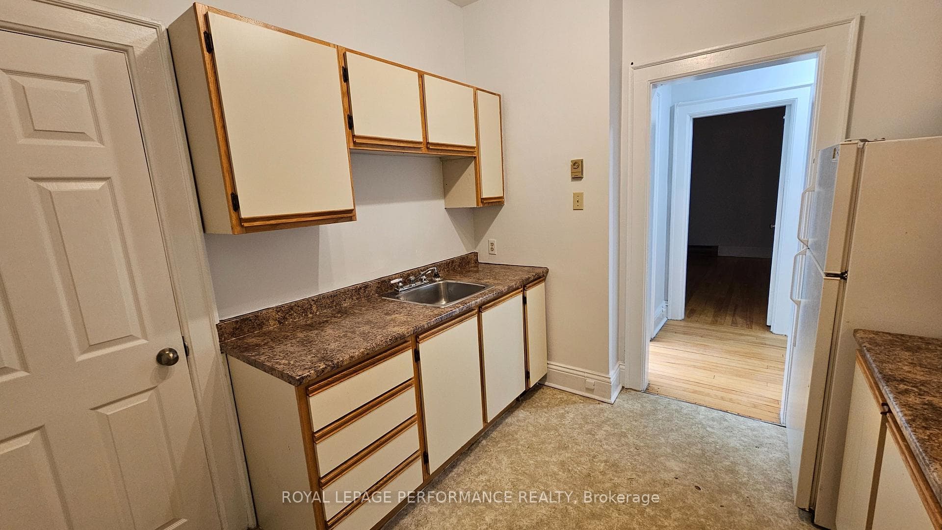 224A Pitt Street Unit 8 photo 2