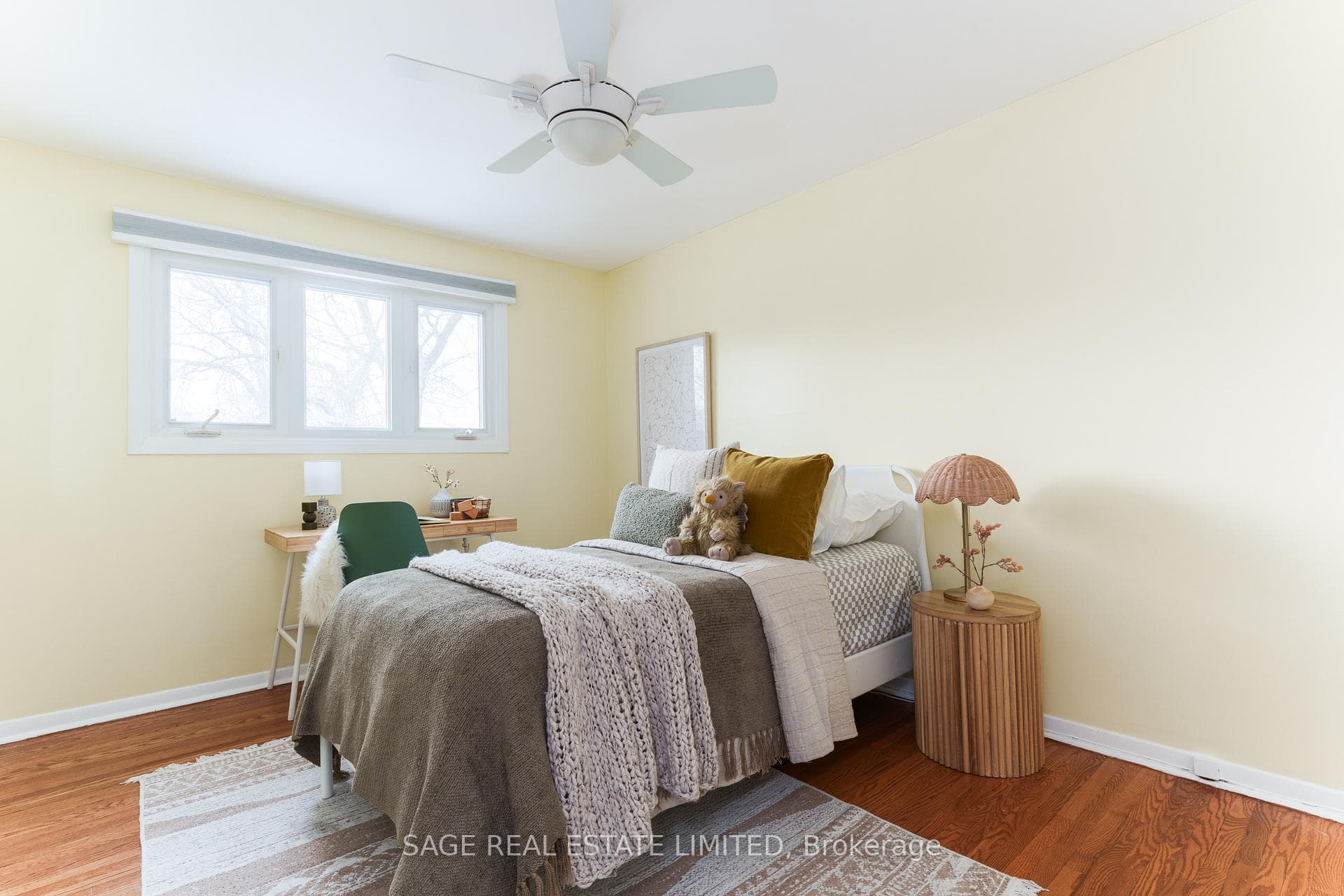 2505 Barcella Crescent photo 19