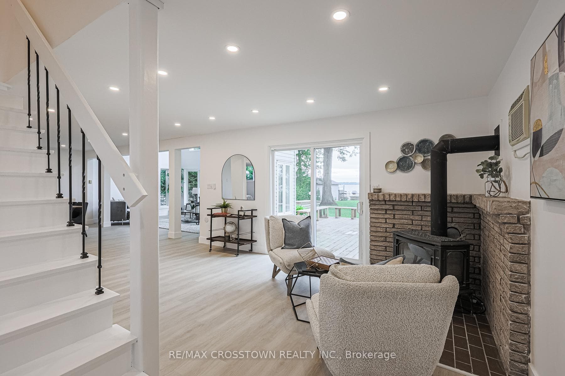 128 Moores Beach Road photo 10