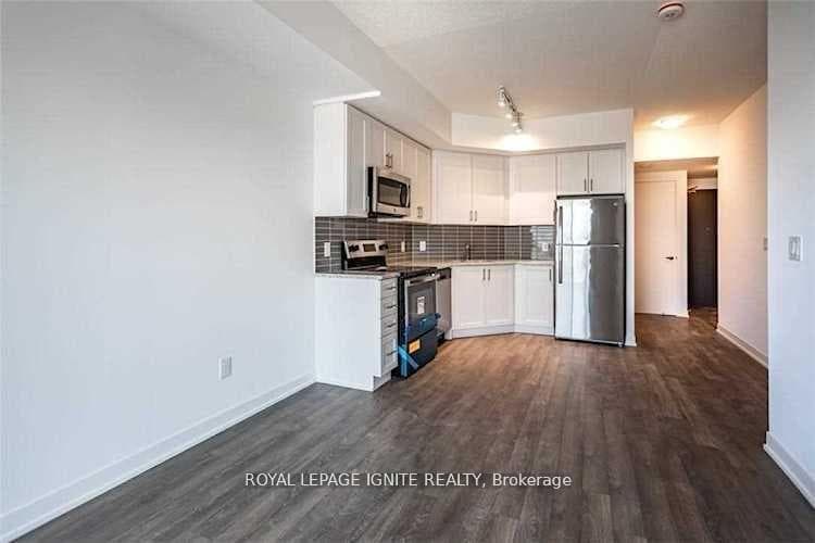 550 North Service Road Unit 417 photo 7
