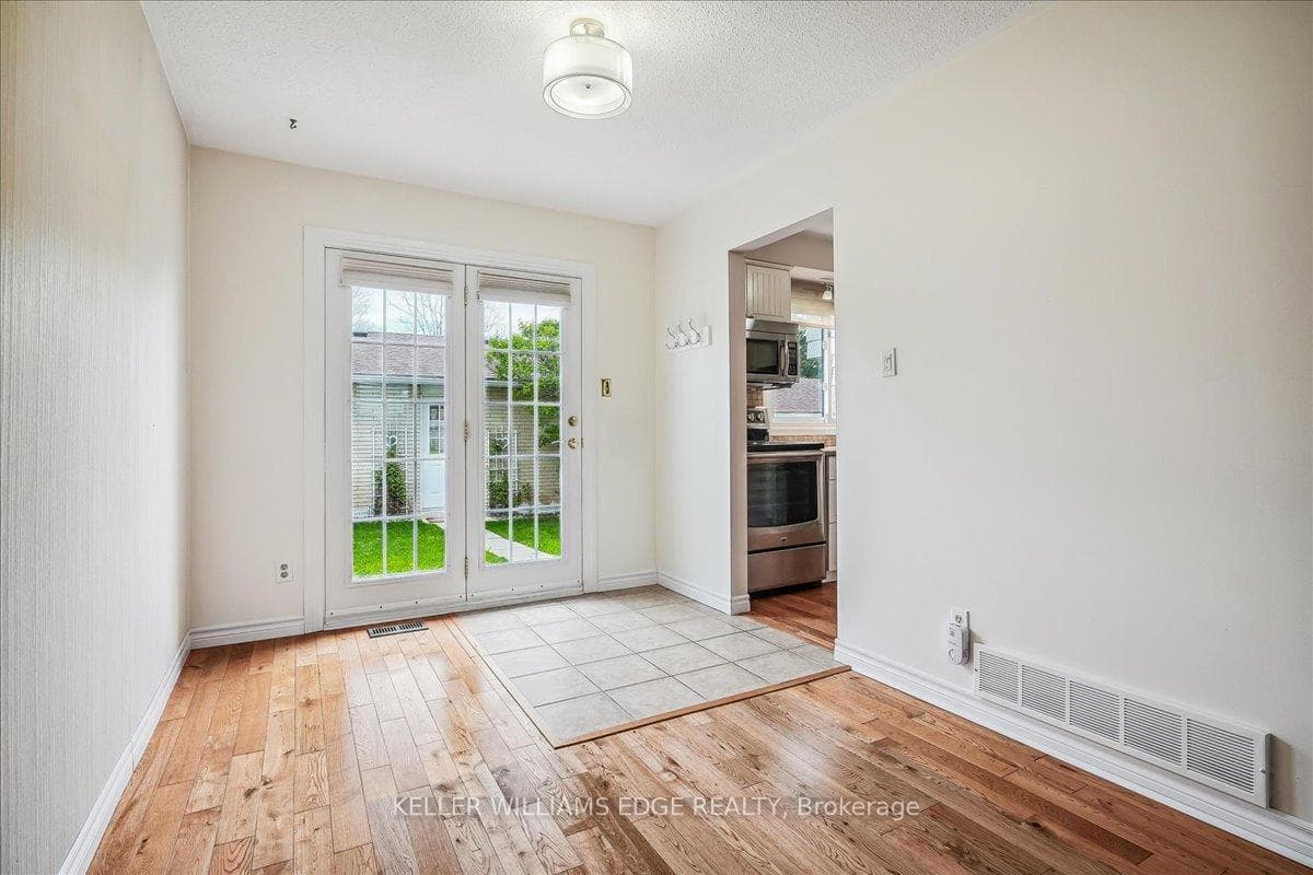 2260 Upper Middle Road Unit 7 photo 12