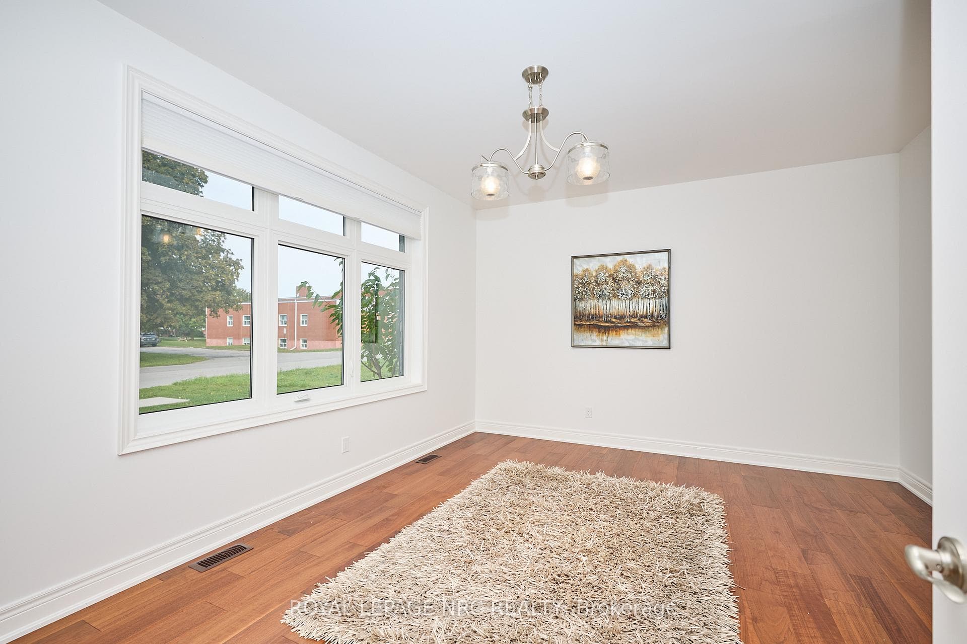 1129 Balfour Street photo 6