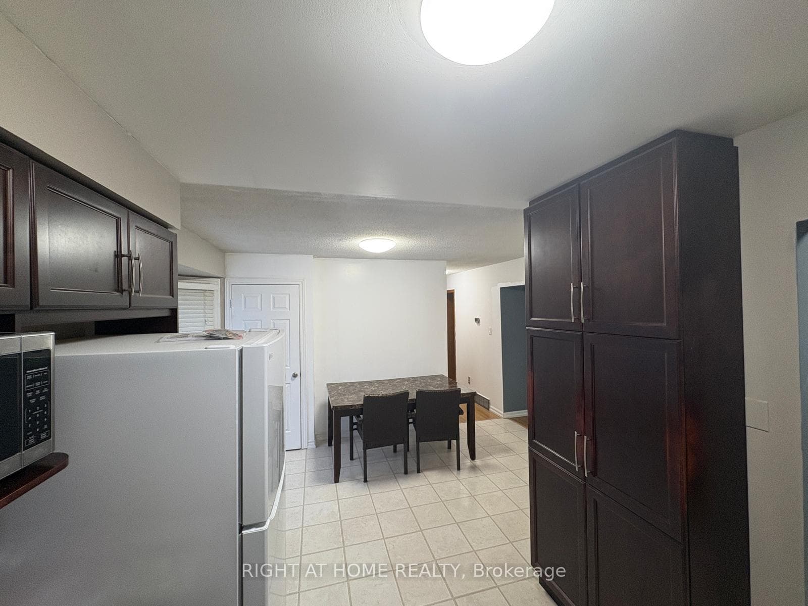 34 Glenroy Road photo 7