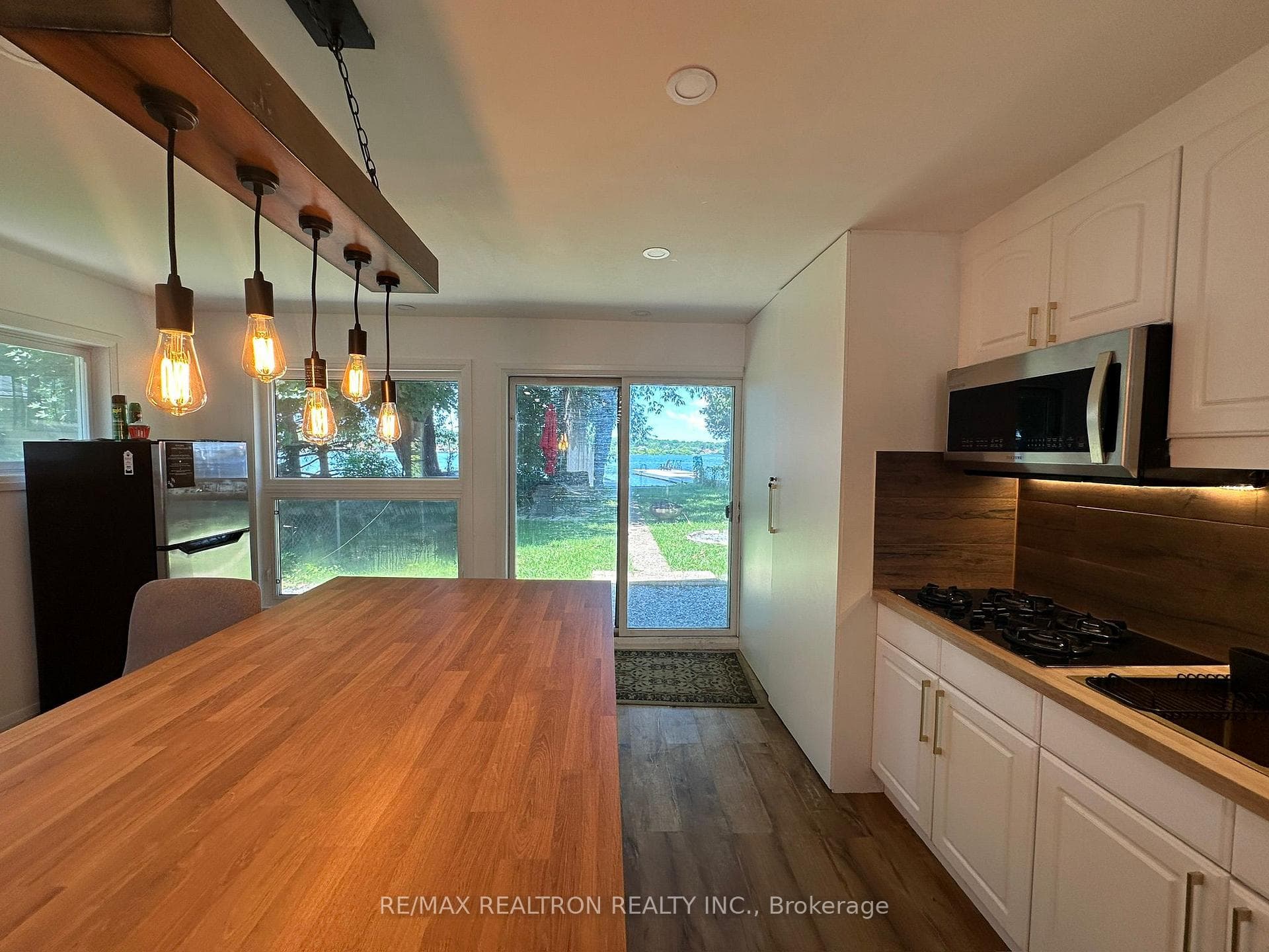 172 Cedar Island Road photo 24